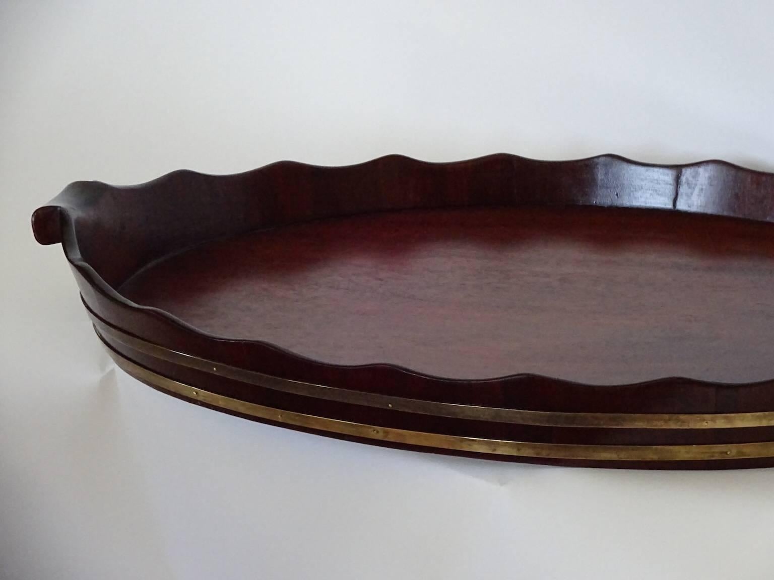 Early 19th Century  George III Large Oval Mahogany Tray with Fluted Edge For Sale