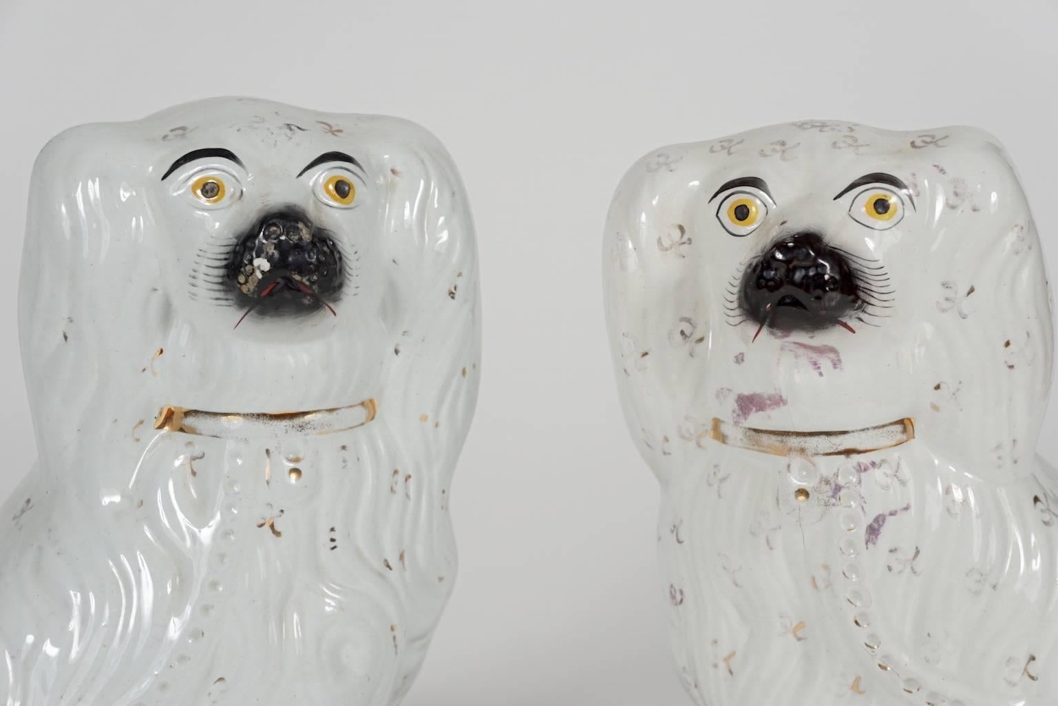 19th Century Classic Pair of Similar Staffordshire Porcelain Spaniels For Sale