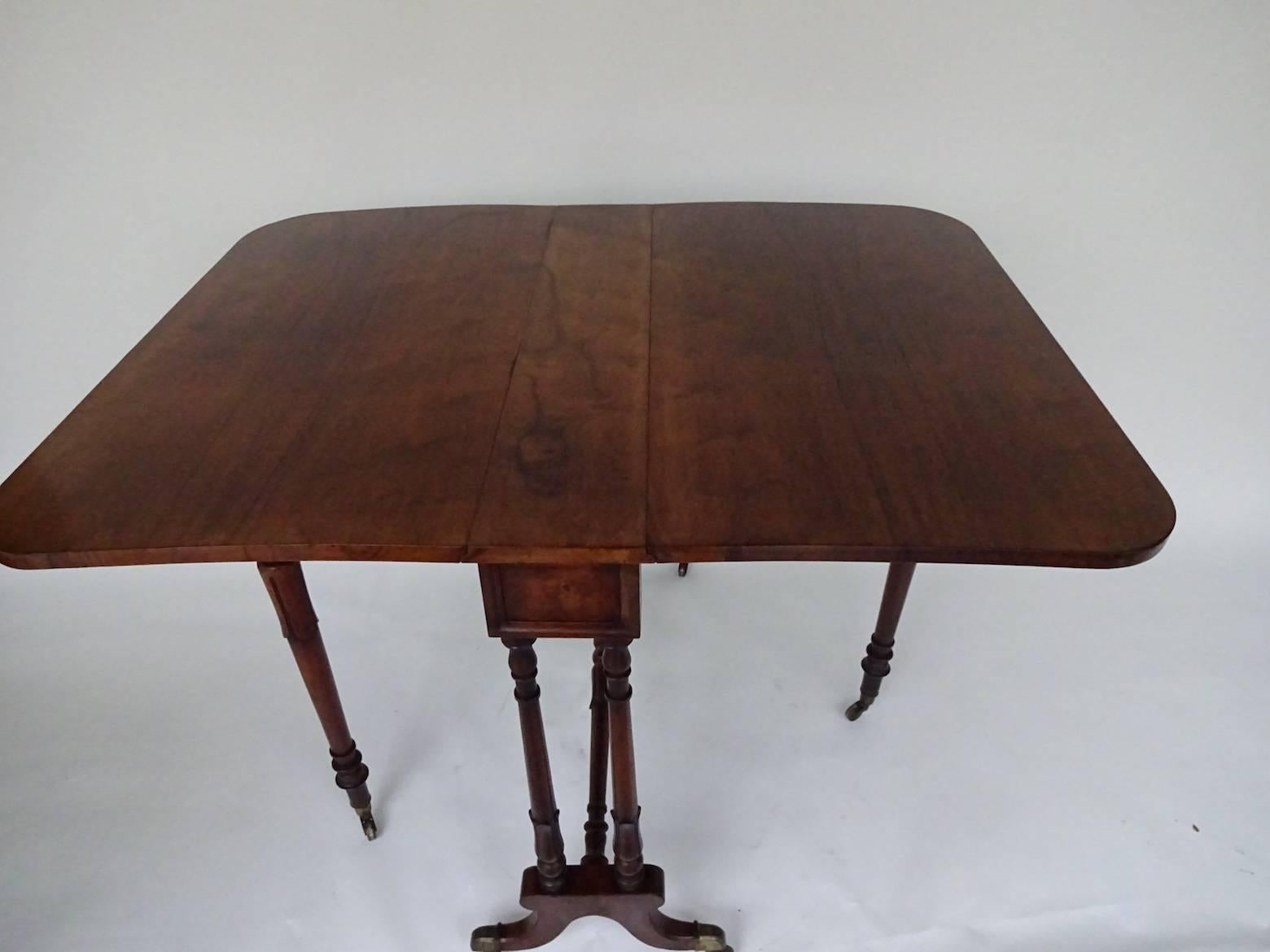 Regency Rosewood Sunderland Drop-Leaf Table at 1stDibs