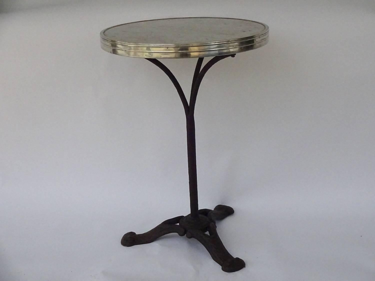 French Gilt-Metal Mounted Marble and Cast-Iron Bistro Table In Excellent Condition In Hudson, NY