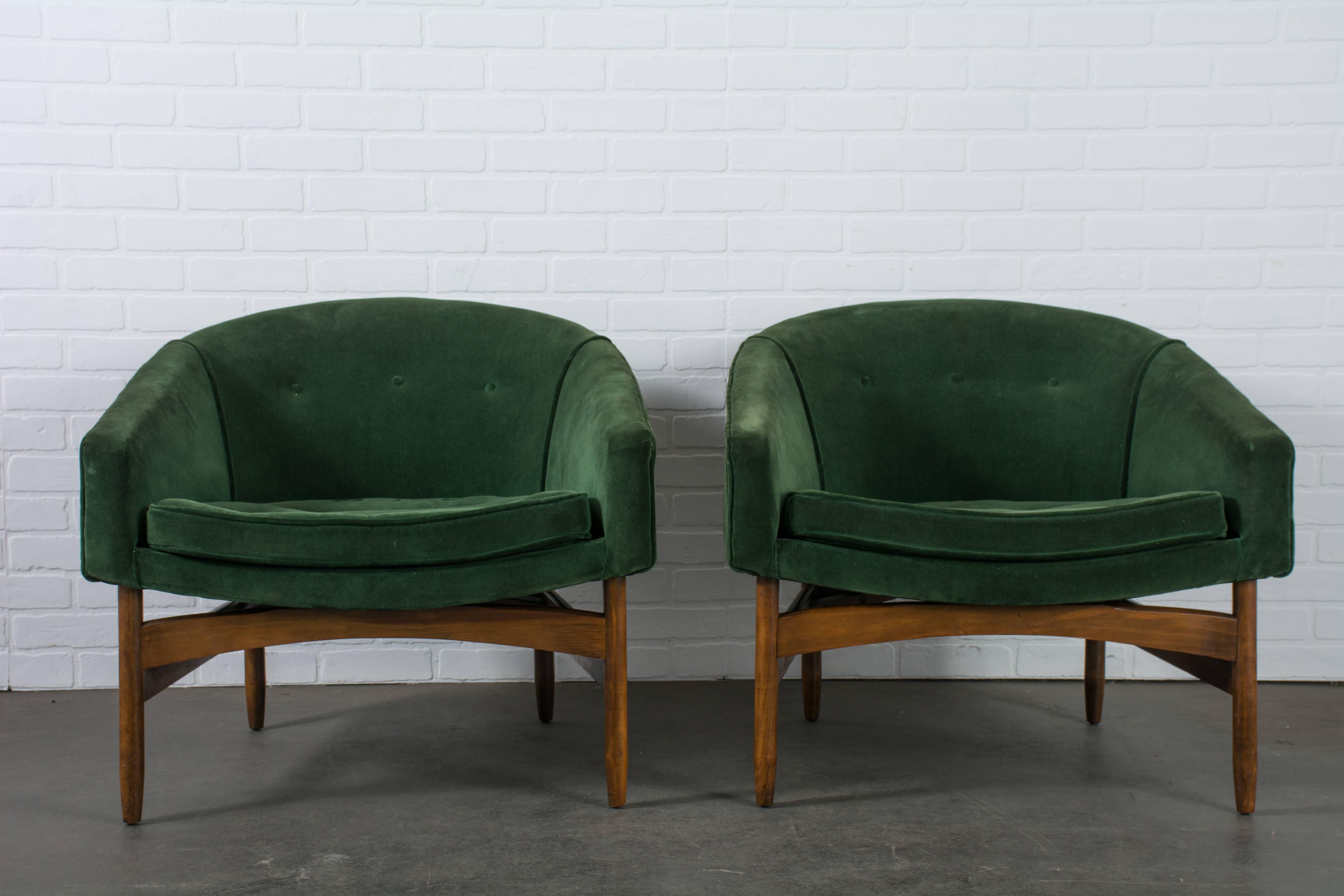 Mid-Century Modern Mid-Century Barrel Back Lounge Chairs by Lawrence Peabody for Nemschoff
