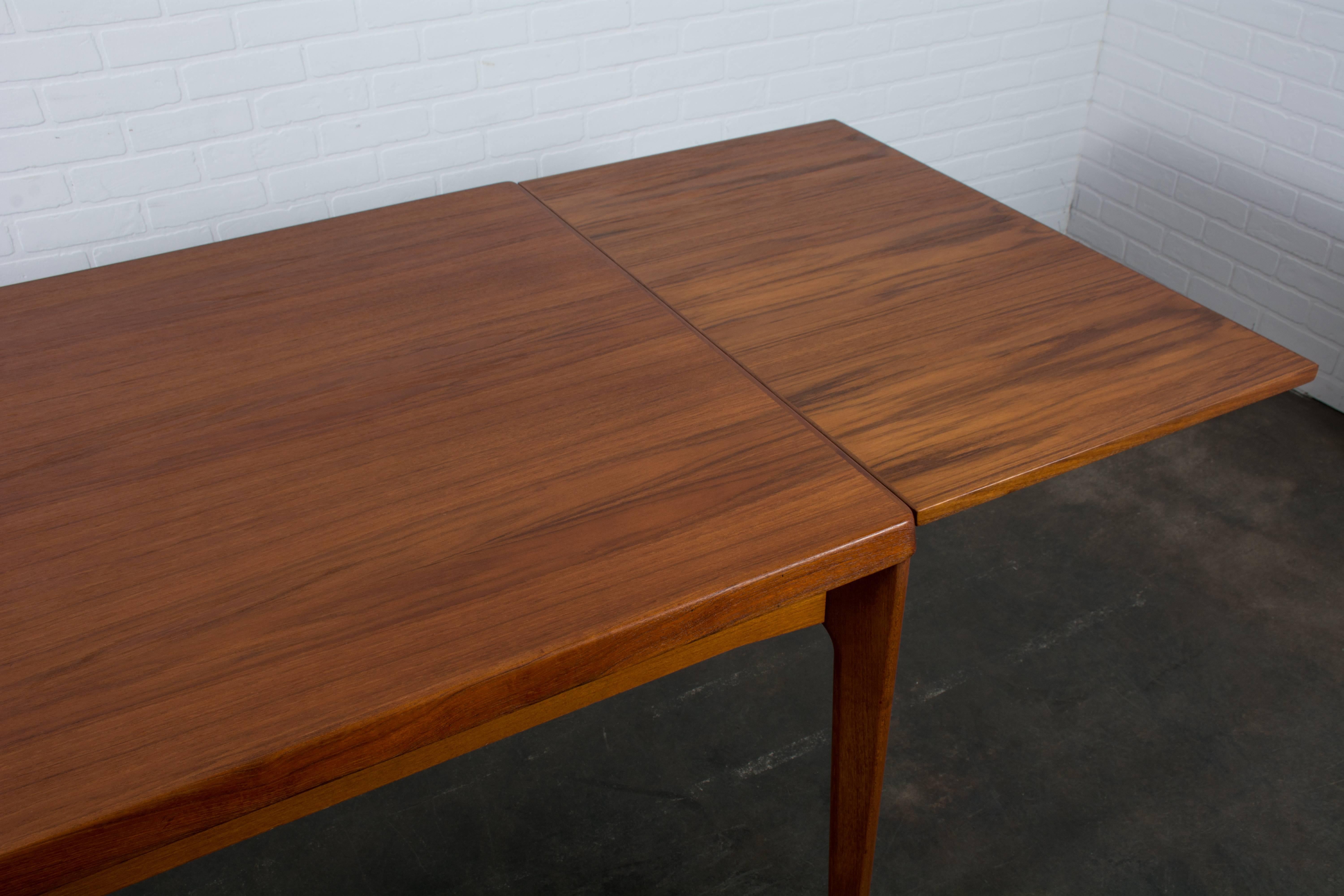 Henning Kjaernulf Teak Dining Table with Leaves, Denmark, 1960's In Good Condition In San Francisco, CA