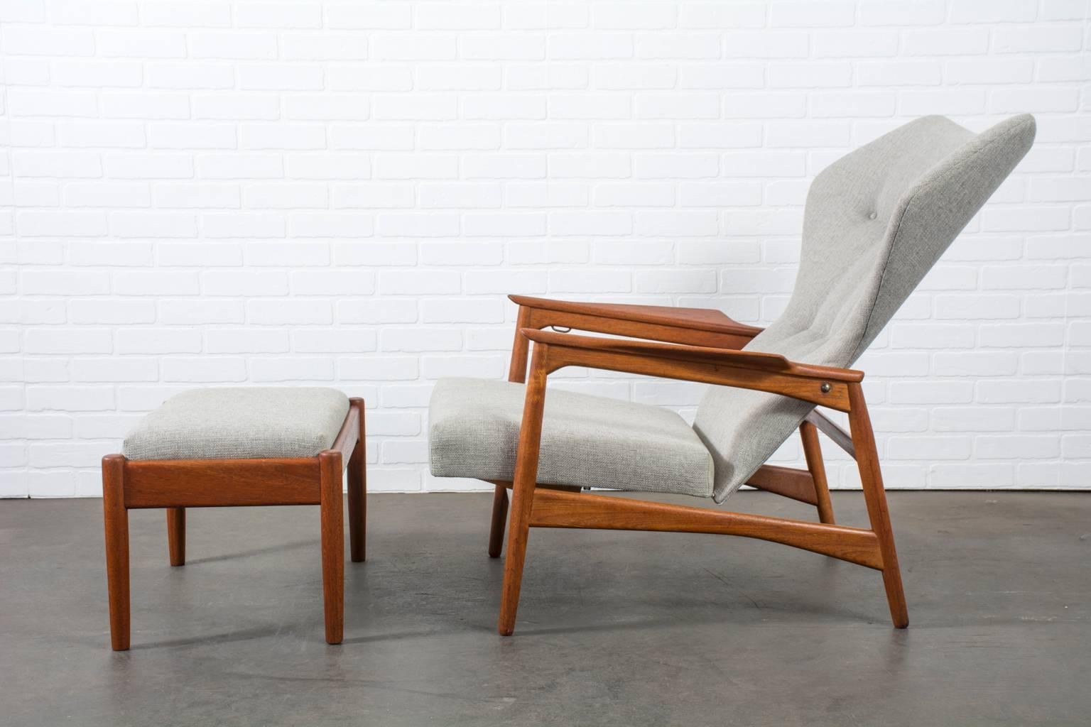 Scandinavian Modern Danish Modern Lounge Chair and Ottoman by Ib Kofod-Larsen for Carlo Gahrn