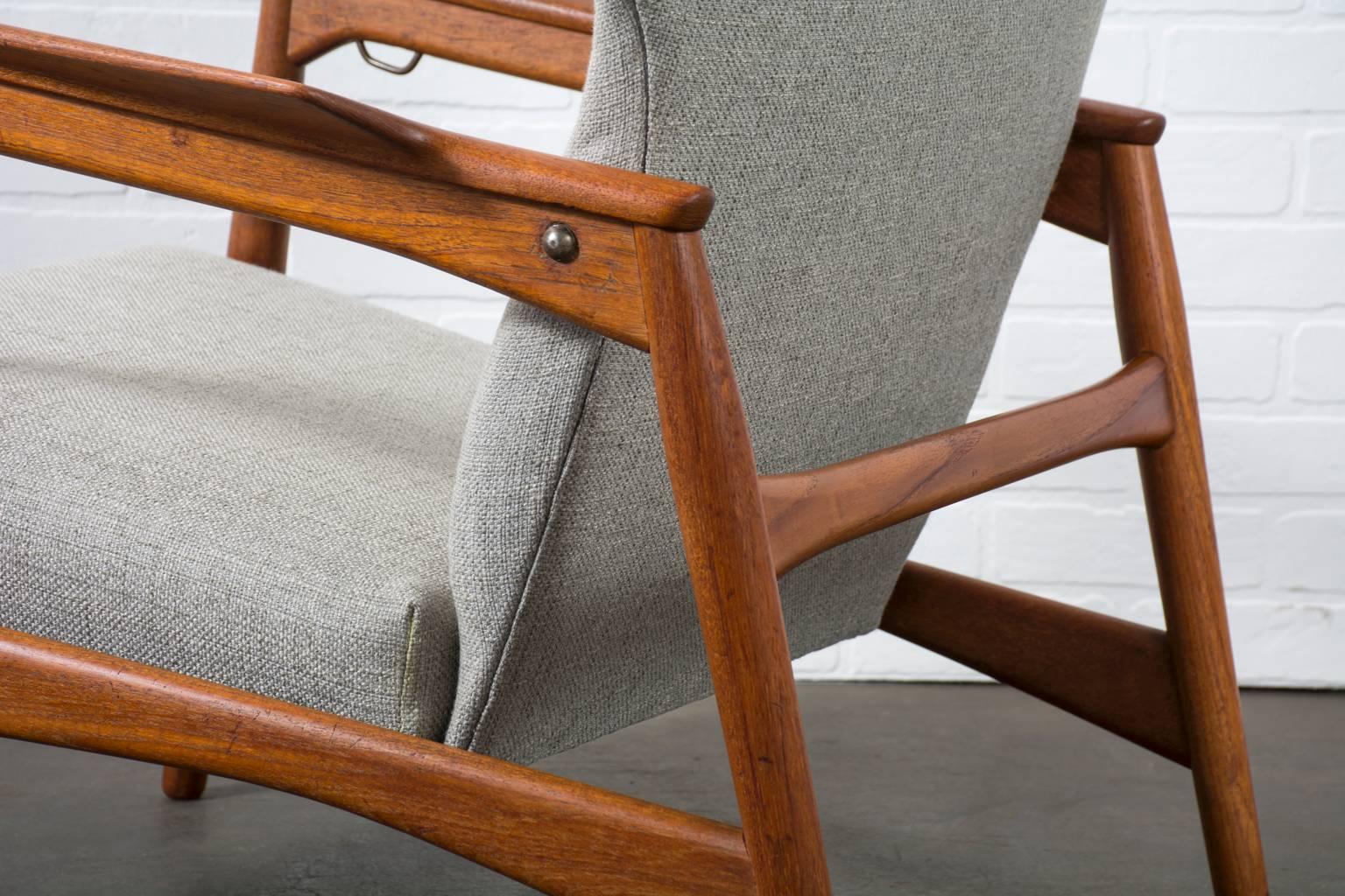 Danish Modern Lounge Chair and Ottoman by Ib Kofod-Larsen for Carlo Gahrn 4