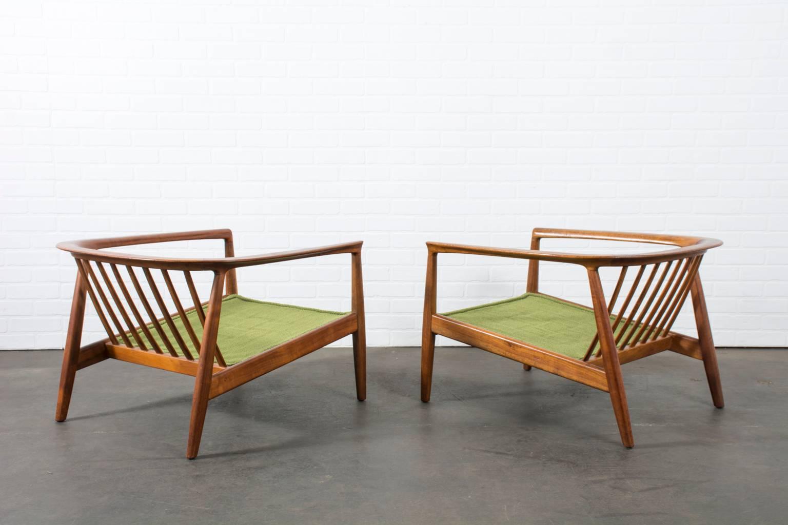 Pair of Lounge Chairs by Folke Ohlsson for Dux In Good Condition In San Francisco, CA