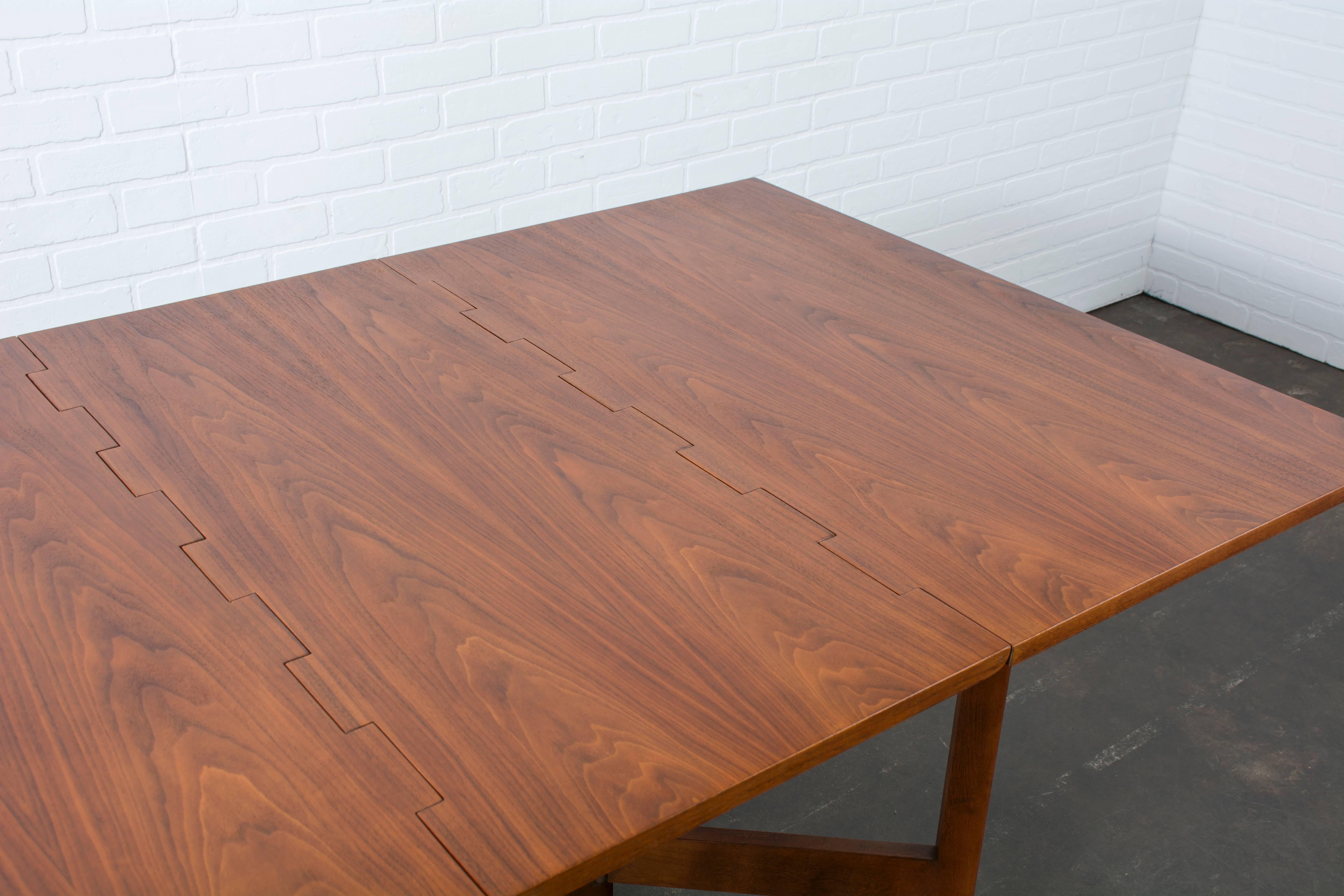 Vintage Gateleg Dining Table by George Nelson for Herman Miller In Good Condition In San Francisco, CA