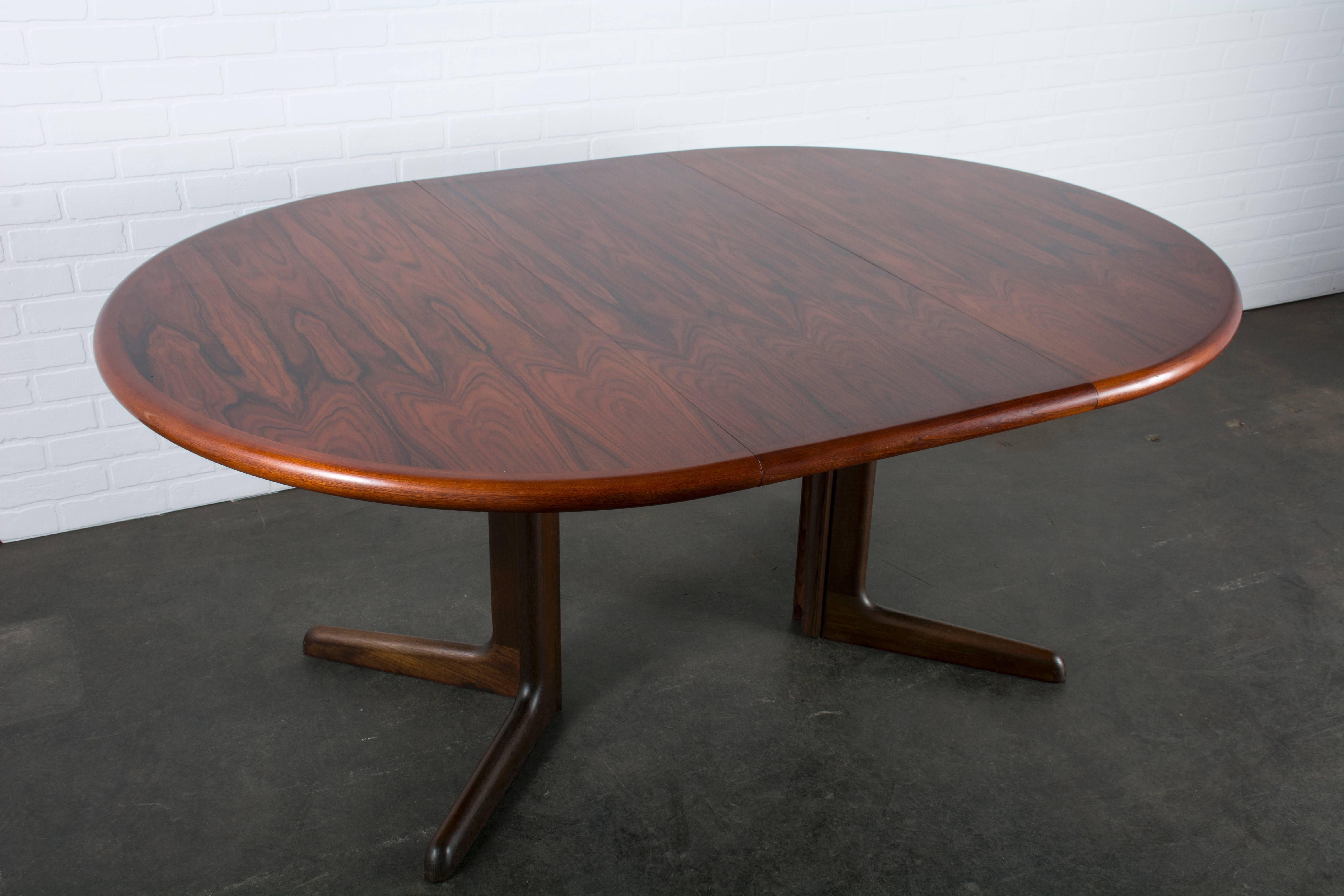Danish Modern Rosewood Dining Table with Leaves by Gudme Mobelfabrik 1