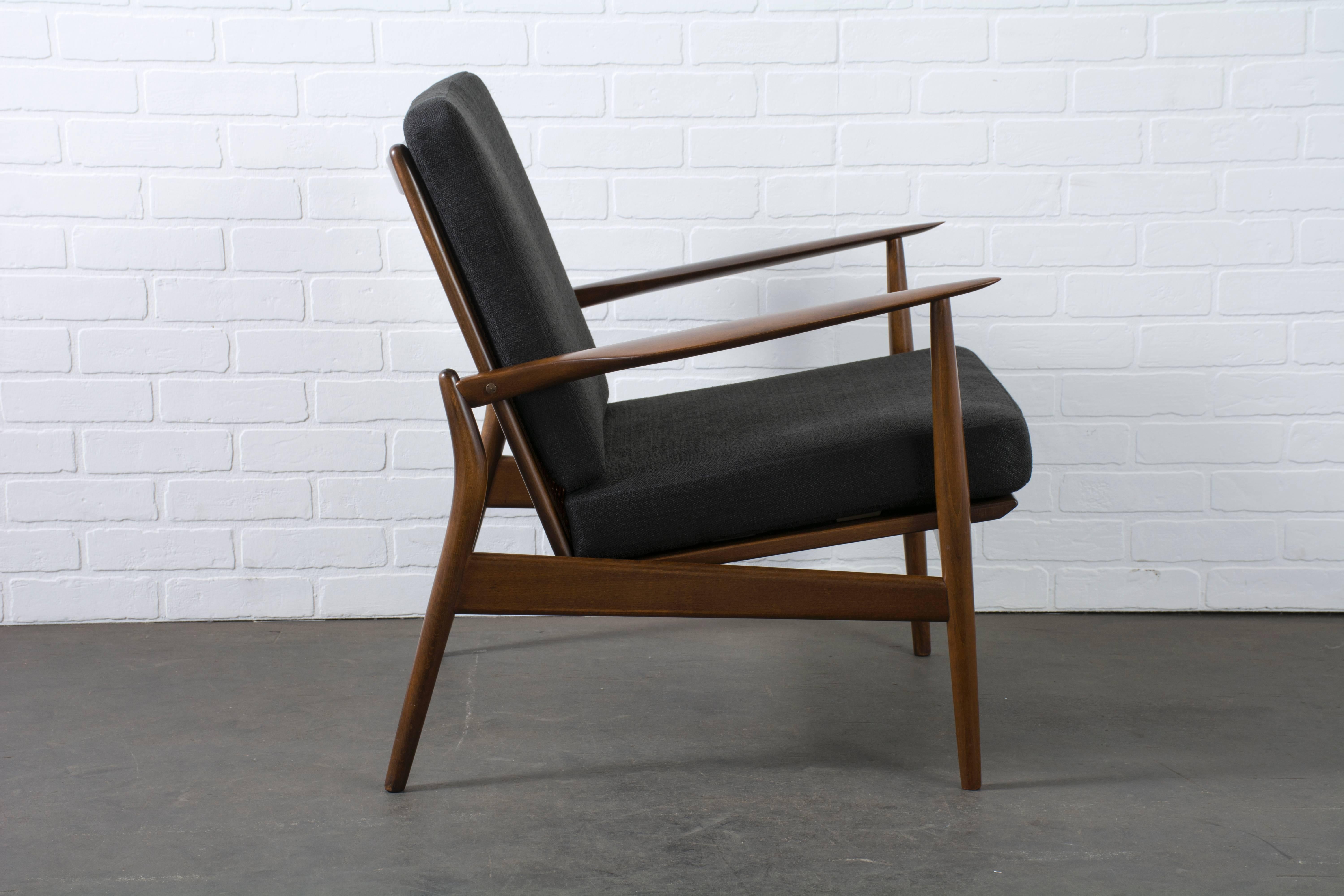 Scandinavian Modern Danish Modern 'Spear' Lounge Chair by Ib Kofod-Larsen