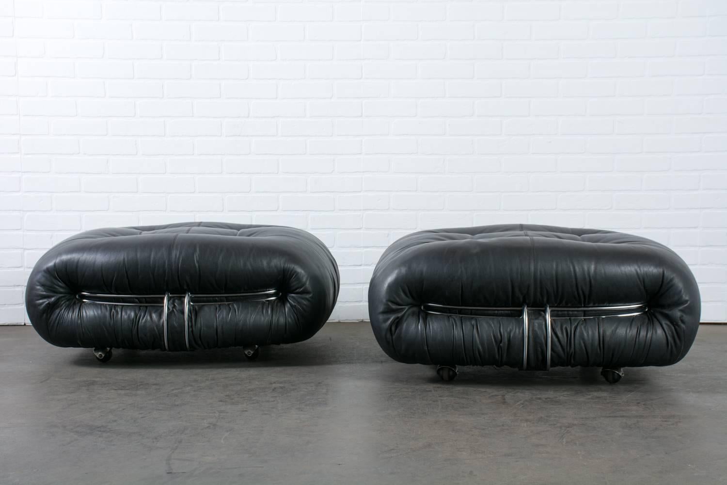 Italian Afra and Tobia Scarpa for Cassina Black Leather Ottomans, Italy, 1970's