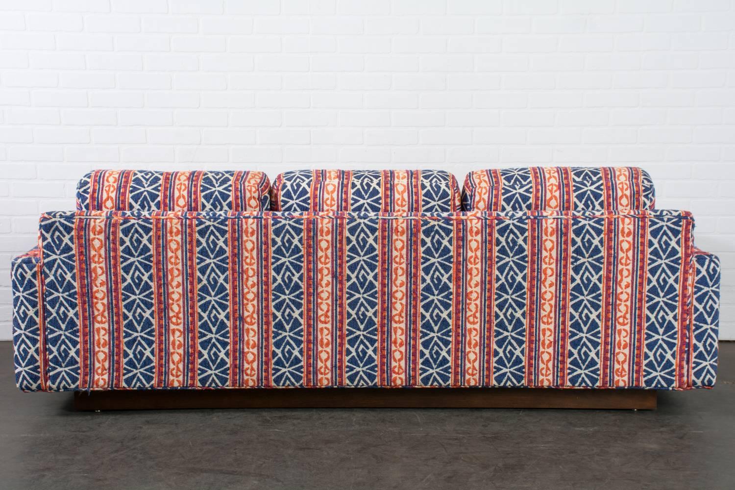 Floating Sofa with Modern Bohemian Upholstery and Walnut Base, 1970s 4
