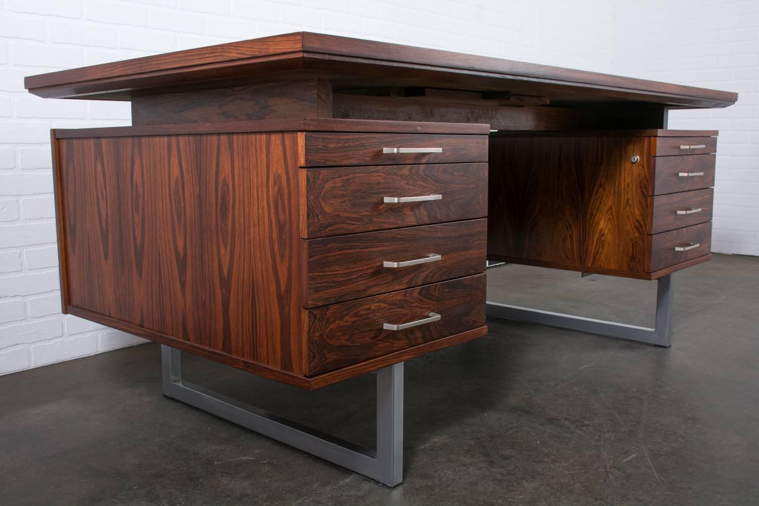 Mid-Century Modern Rosewood Executive Desk, 1960s 2