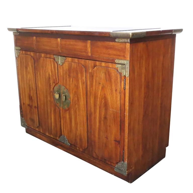 Asian Inspired Small Credenza By Thomasville For Huntley At 1stdibs