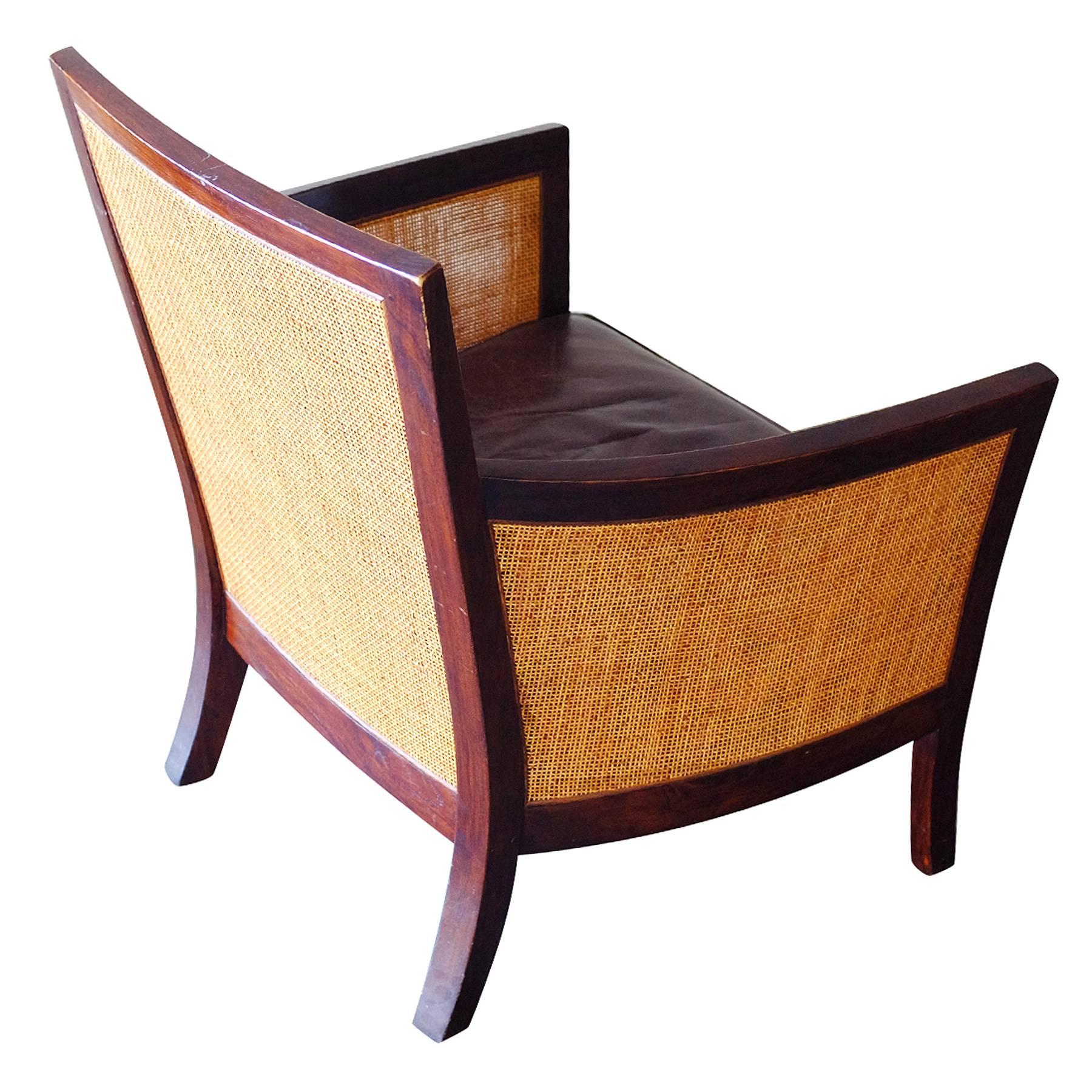 Contemporary Dark Stained Wicker Lounge Chair 1
