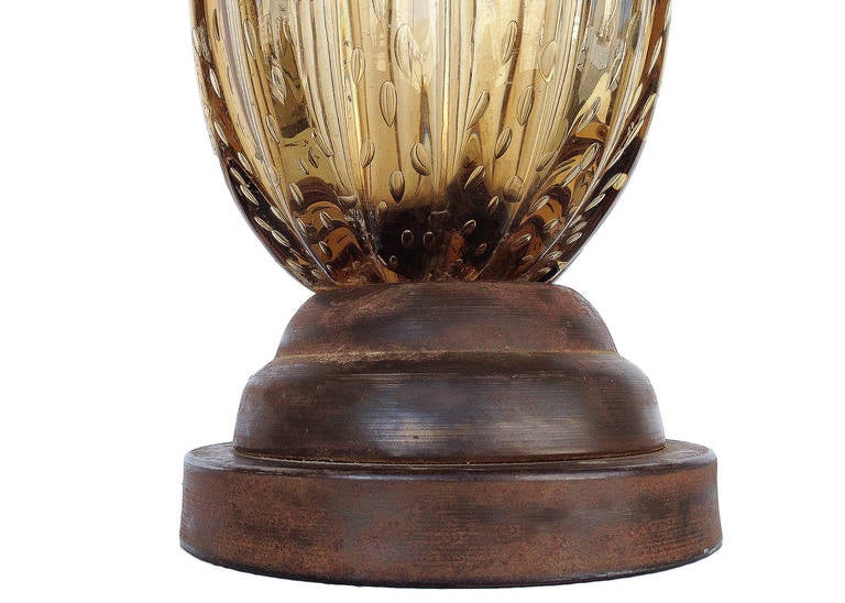 Late 20th Century Elegant Barovier Style Murano Glass Lamp