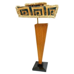Lampadaire sculptural angulaire postmoderne dans le style de Paul Frankl