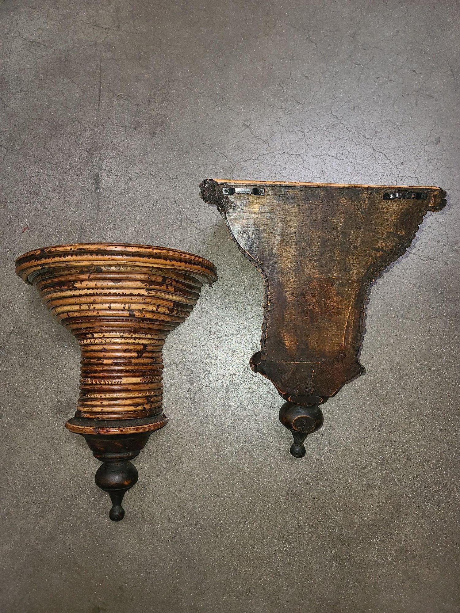 Restored Pencil Reed Rattan Wall Shelf Pedestals, Pair in the style of Crespi For Sale 1