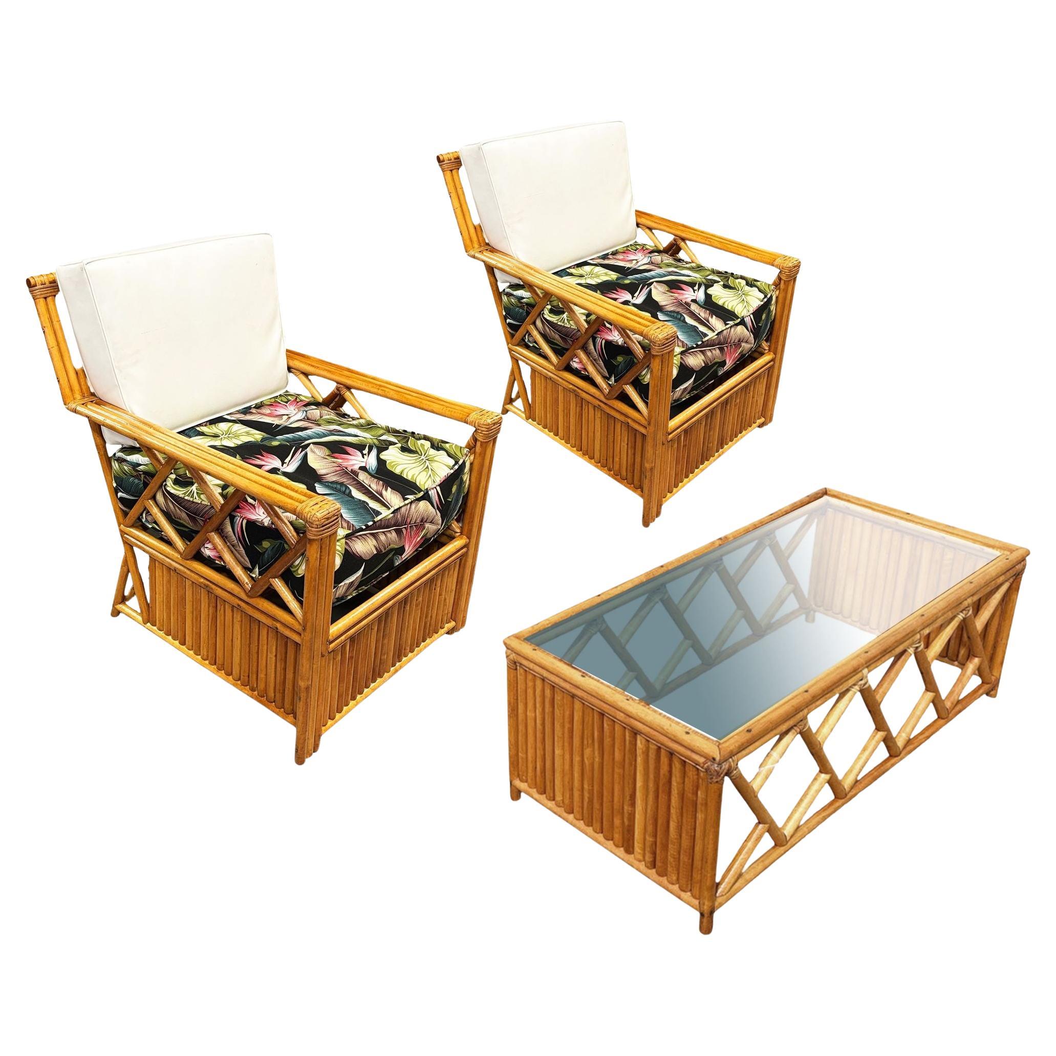 Paire de chaises longues "Oak Rattan" Heywood Wakefield avec table basse en vente