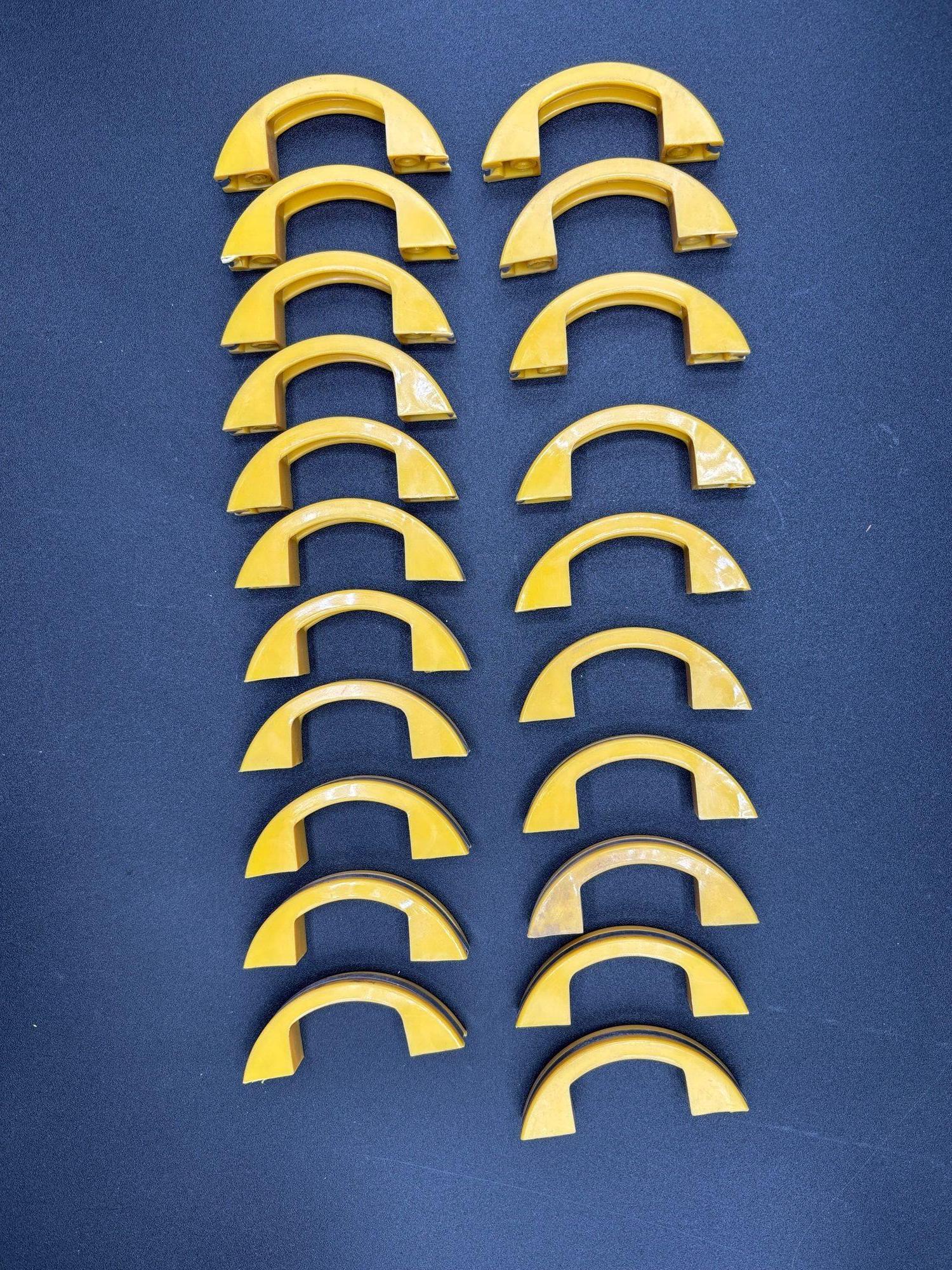Unused Yellow Art Deco Bakelite Door/Drawer Pulls w/ Chrome Strip, Set of 21 For Sale 2