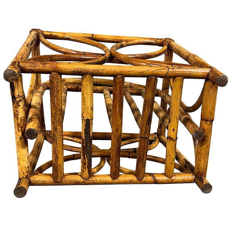 Portariviste in rattan 