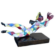Figurina arlecchino in ceramica multicolore italiana MCM, realizzata da Otello Rosa per San Polo