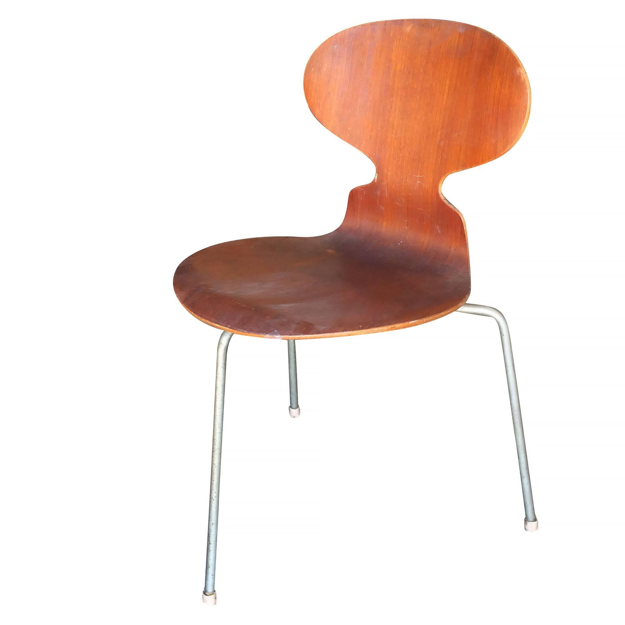 Chaises d'appointAnt d'Arne Jacobsen, ensemble de quatre Excellent état - En vente à Van Nuys, CA