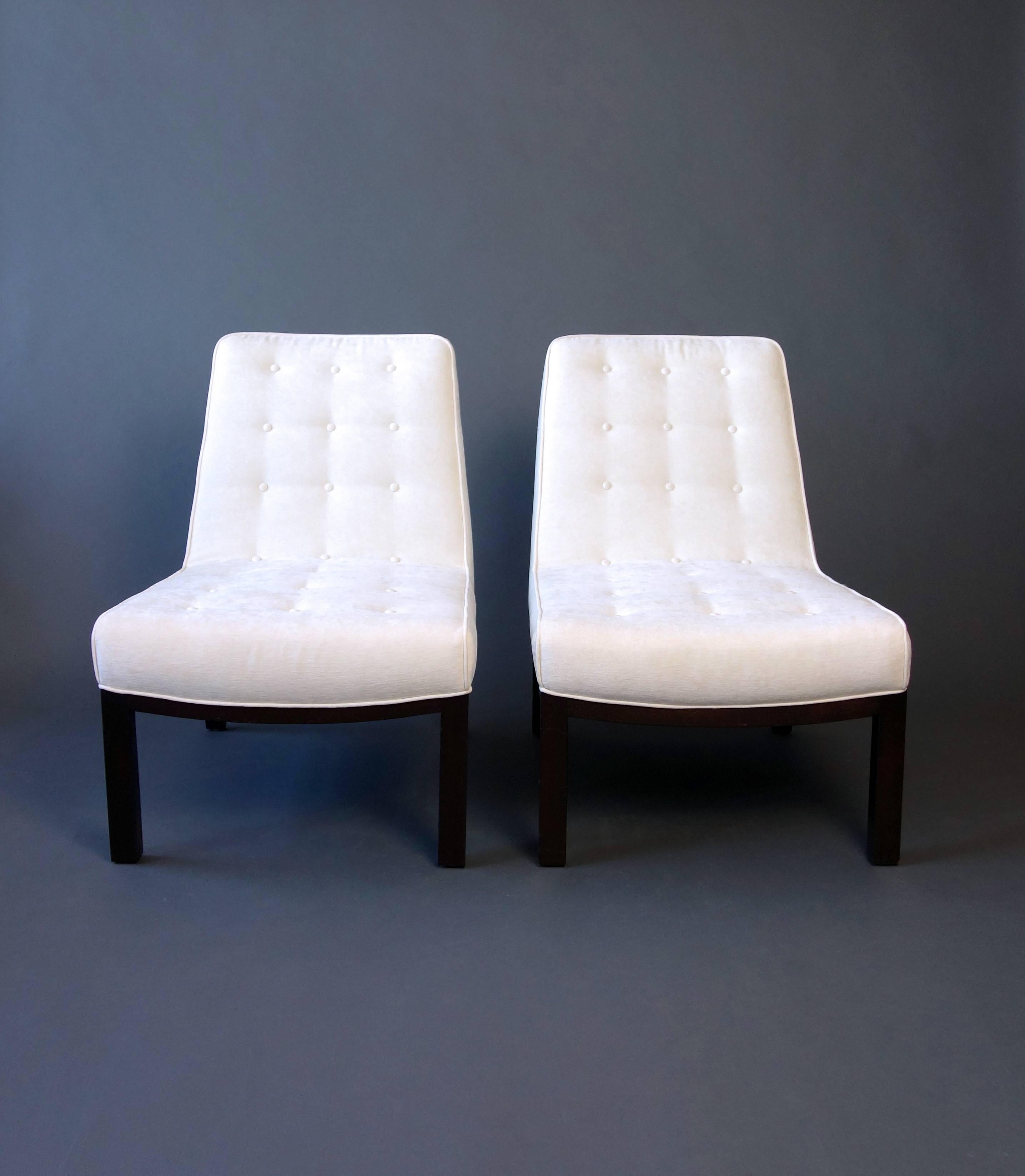 Pair of Slipper Chairs by Edward Wormley for Dunbar In Excellent Condition In New York, NY