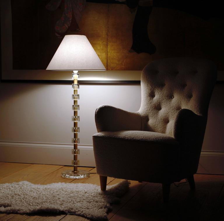 Crystal And Br Floor Lamp By Carl Erlund For Orrefors At 1stdibs A Glamorous Floor Lamp The Stem Comprised Of Alternating Cut Crystal And Satin Br