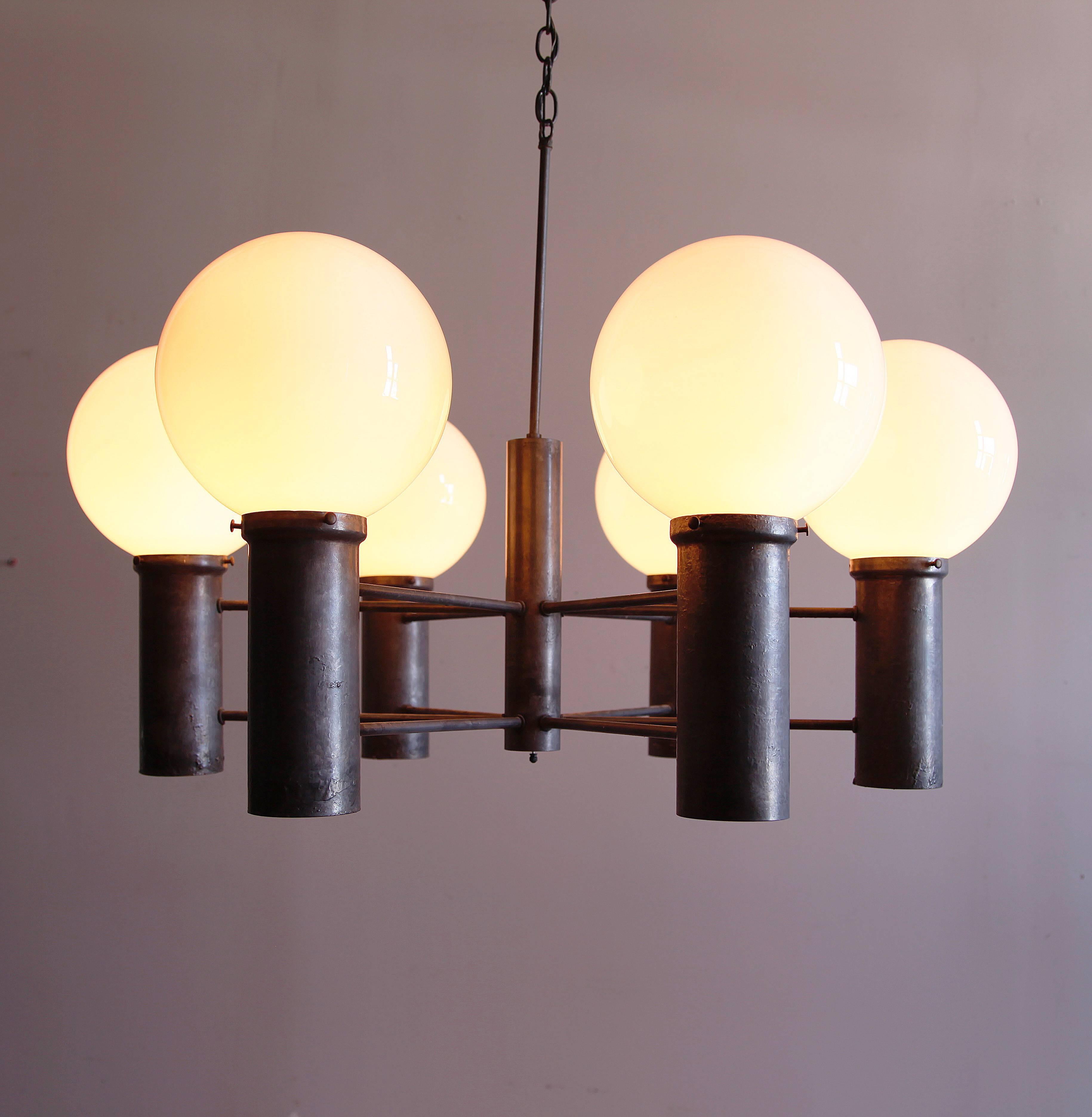Vintage Robert Long Chandelier with Adjustable Up or Down Light In Excellent Condition In New York, NY