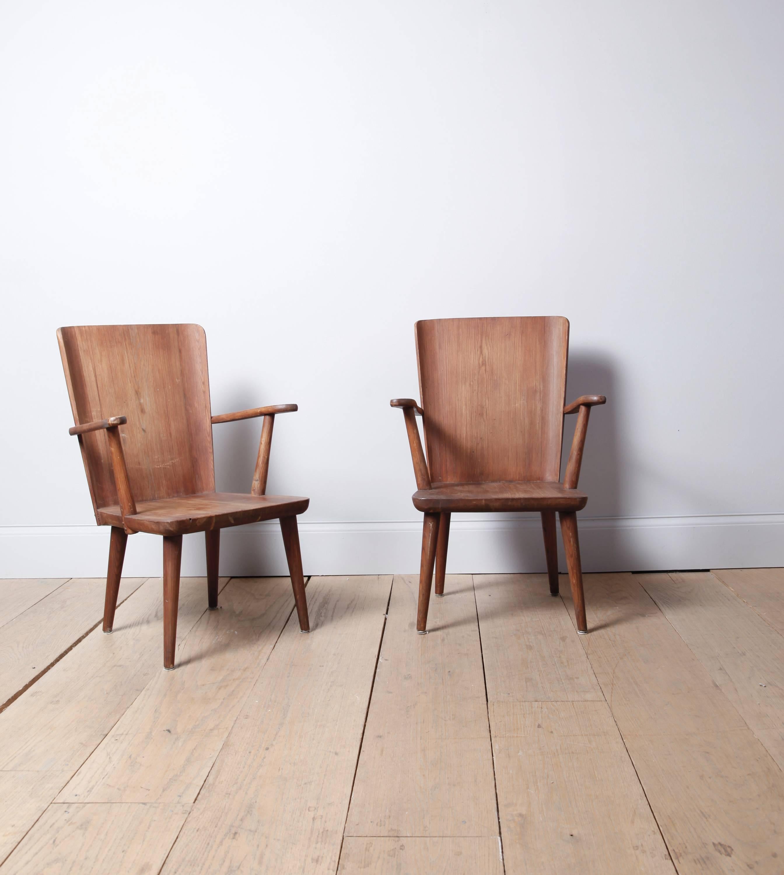 Pair of Svensk Fur Armchairs by Göran Malmvall In Good Condition In New York, NY