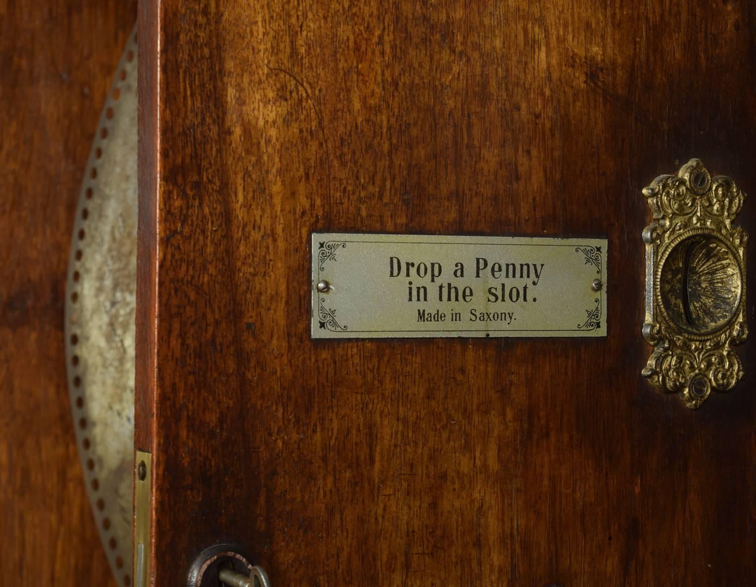 19th Century Coin Operated Polyphon In Excellent Condition In Cheshire, GB