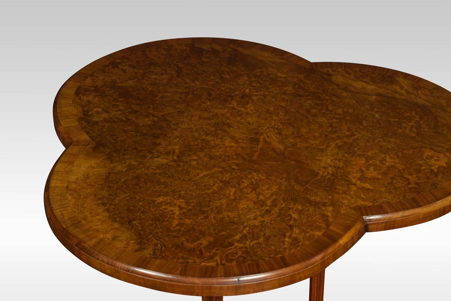 Victorian Burr Walnut Tripod Table In Excellent Condition In Cheshire, GB