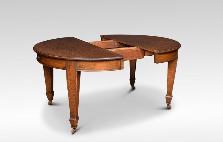 Oak Oval Extending Dining Table For At 1stdibs British Oak Oval Extending Dining Table For