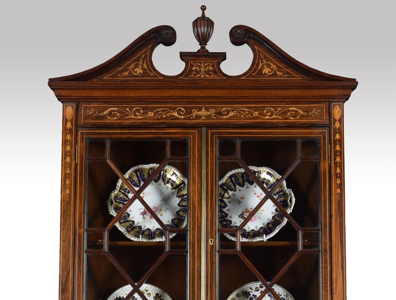 Edwardian Rosewood Inlaid Corner Display Cabinet In Good Condition In Cheshire, GB