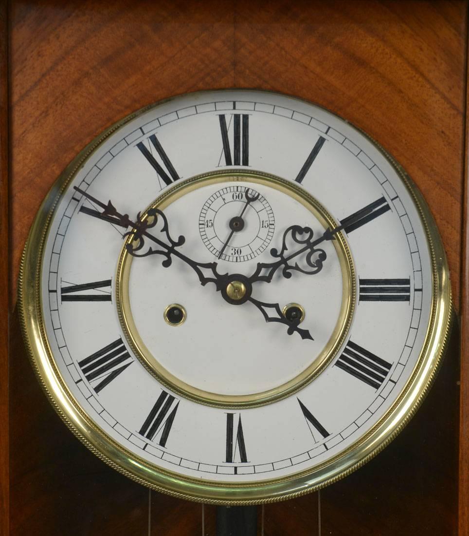 Walnut Vienna Wall Clock In Excellent Condition In Cheshire, GB