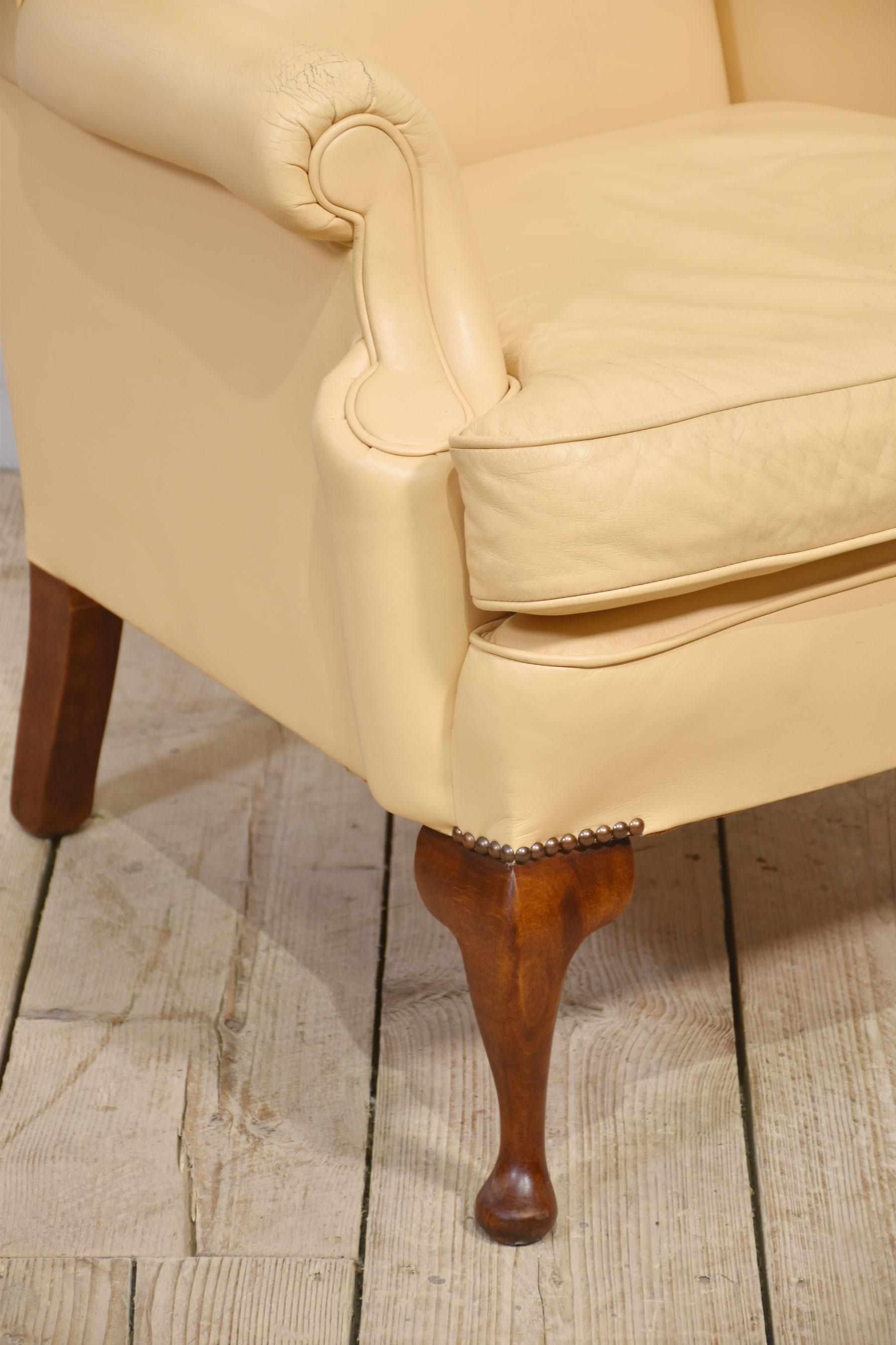 Poltrona wingback in stile georgiano in vendita 2