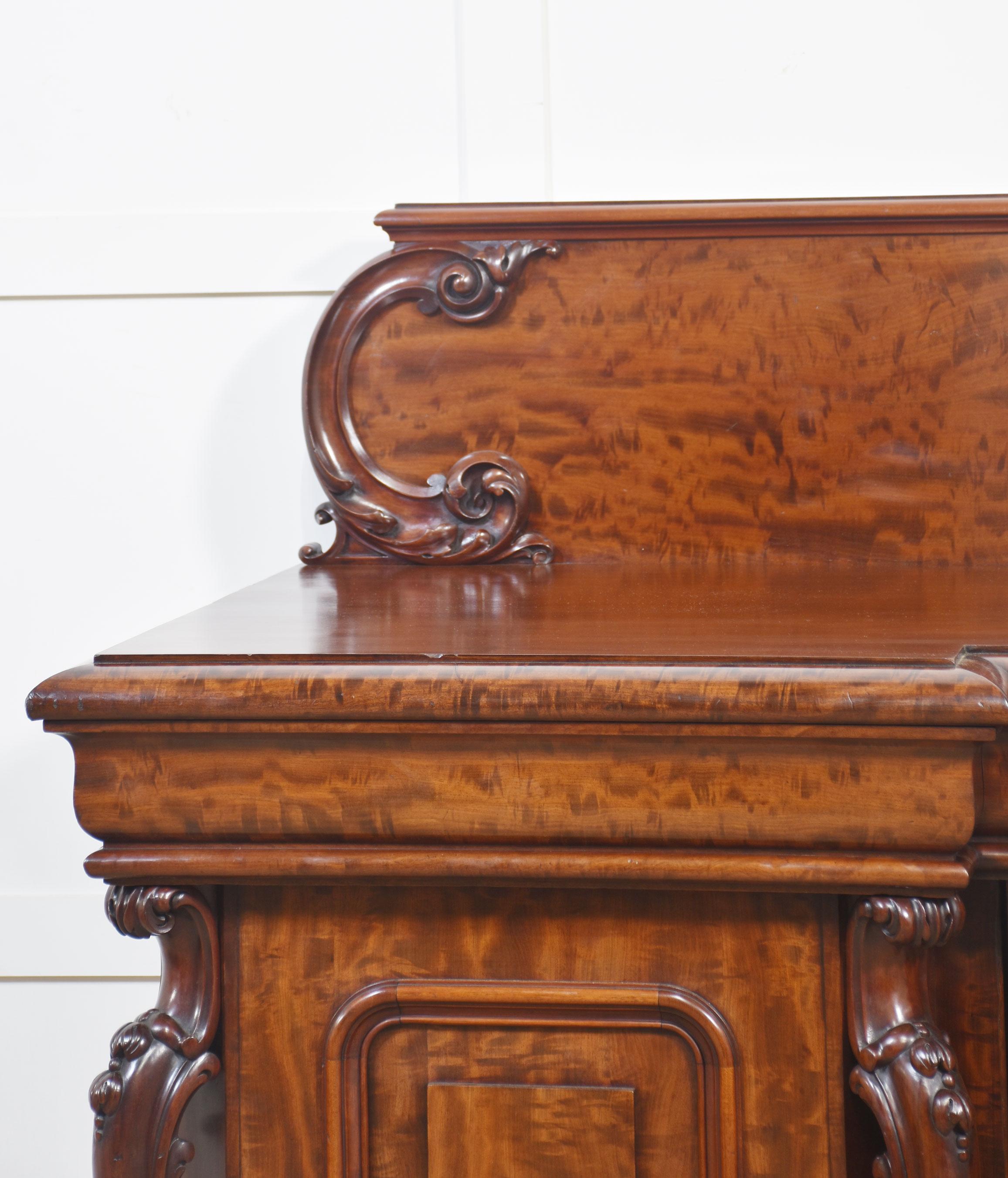 Large figured mahogany breakfront sideboard For Sale 8