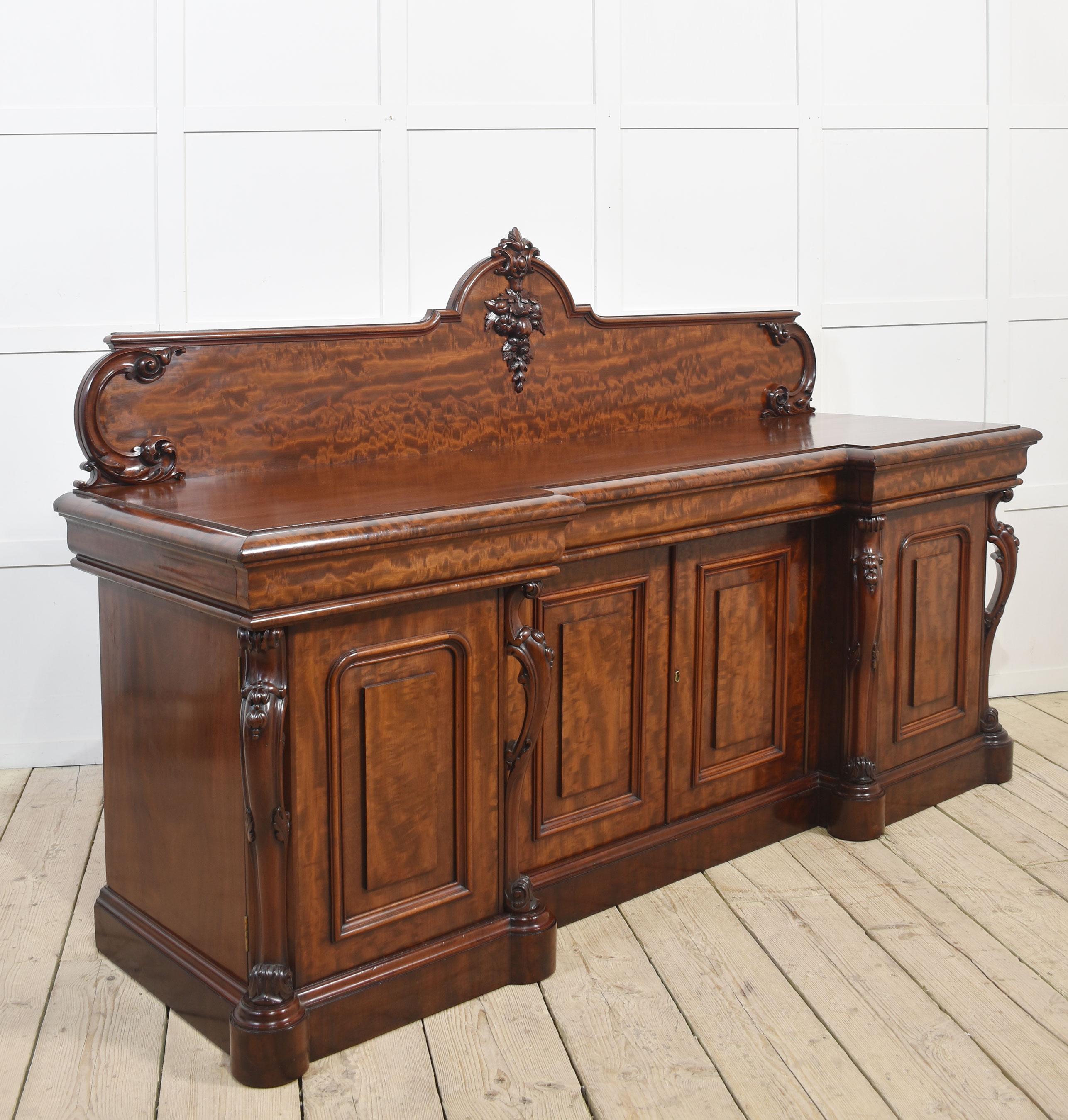 Large figured mahogany breakfront sideboard For Sale 13