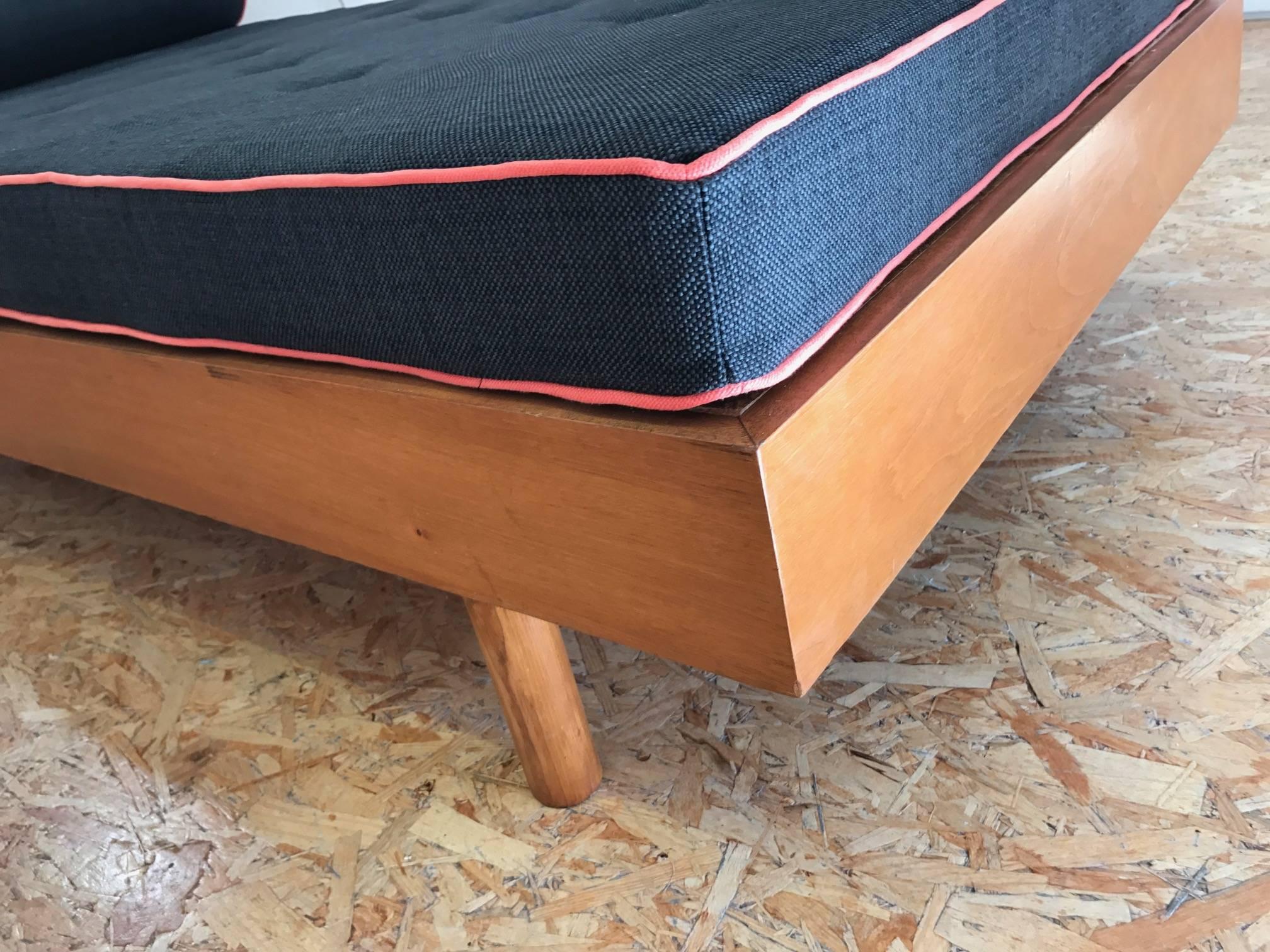 Portuguese Daybed for Olaio, Portugal, 1960s