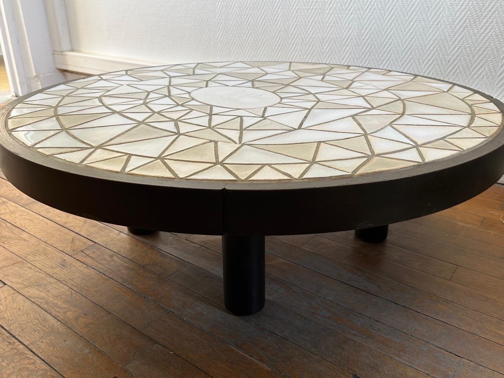 Rare table basse circulaire en céramique 