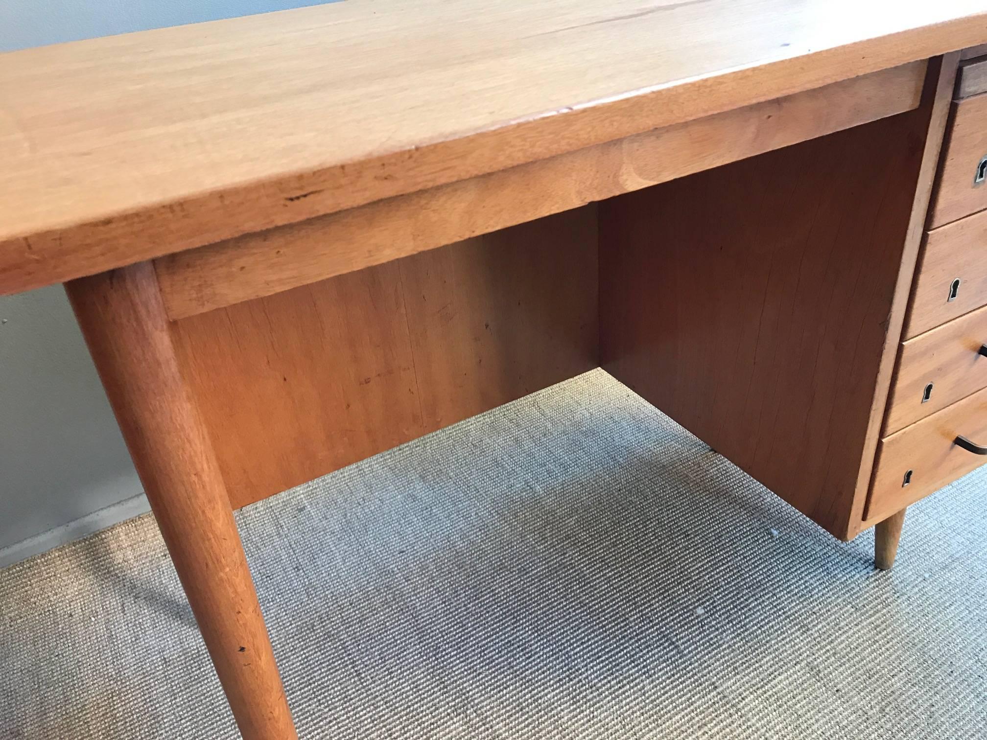 Lady's Desk by José Espinho for Olaio In Good Condition In Paris, FR