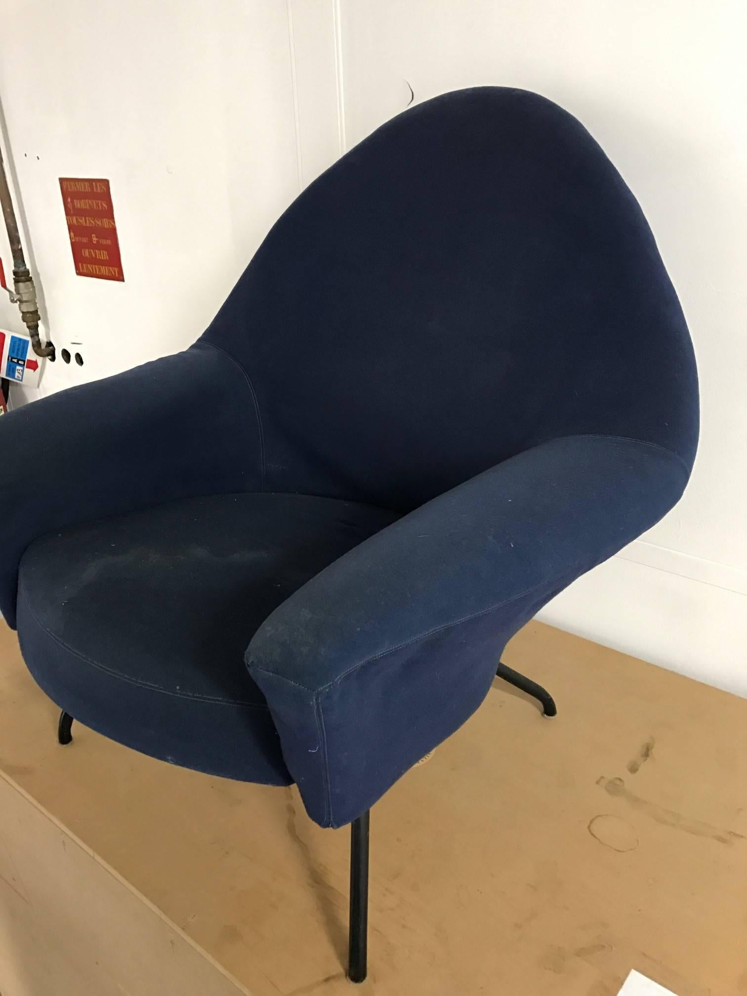 Armchair model 770 by Joseph-André Motte for Steiner, 1950s.
Ready to be re-upholstered.