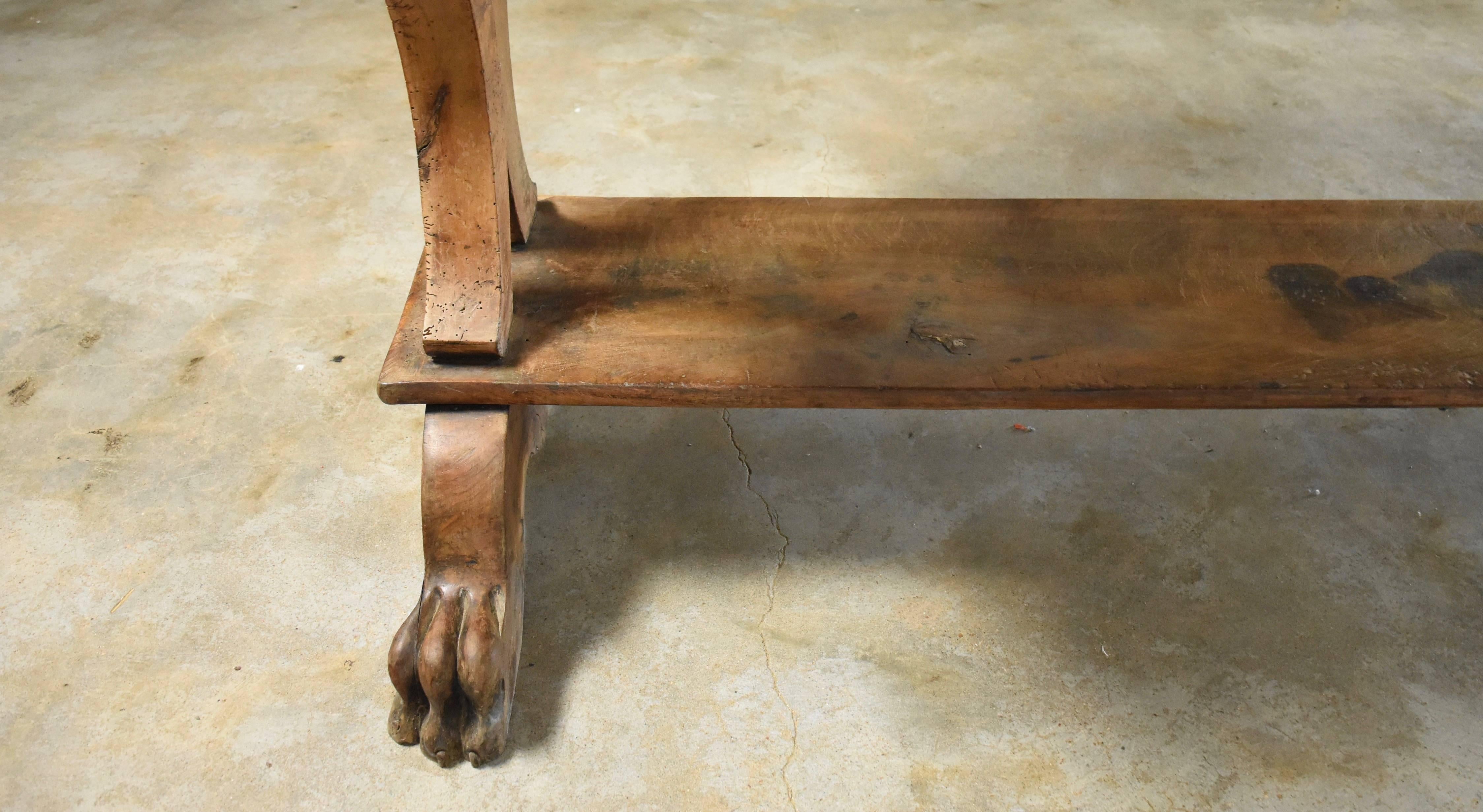 lion claw table