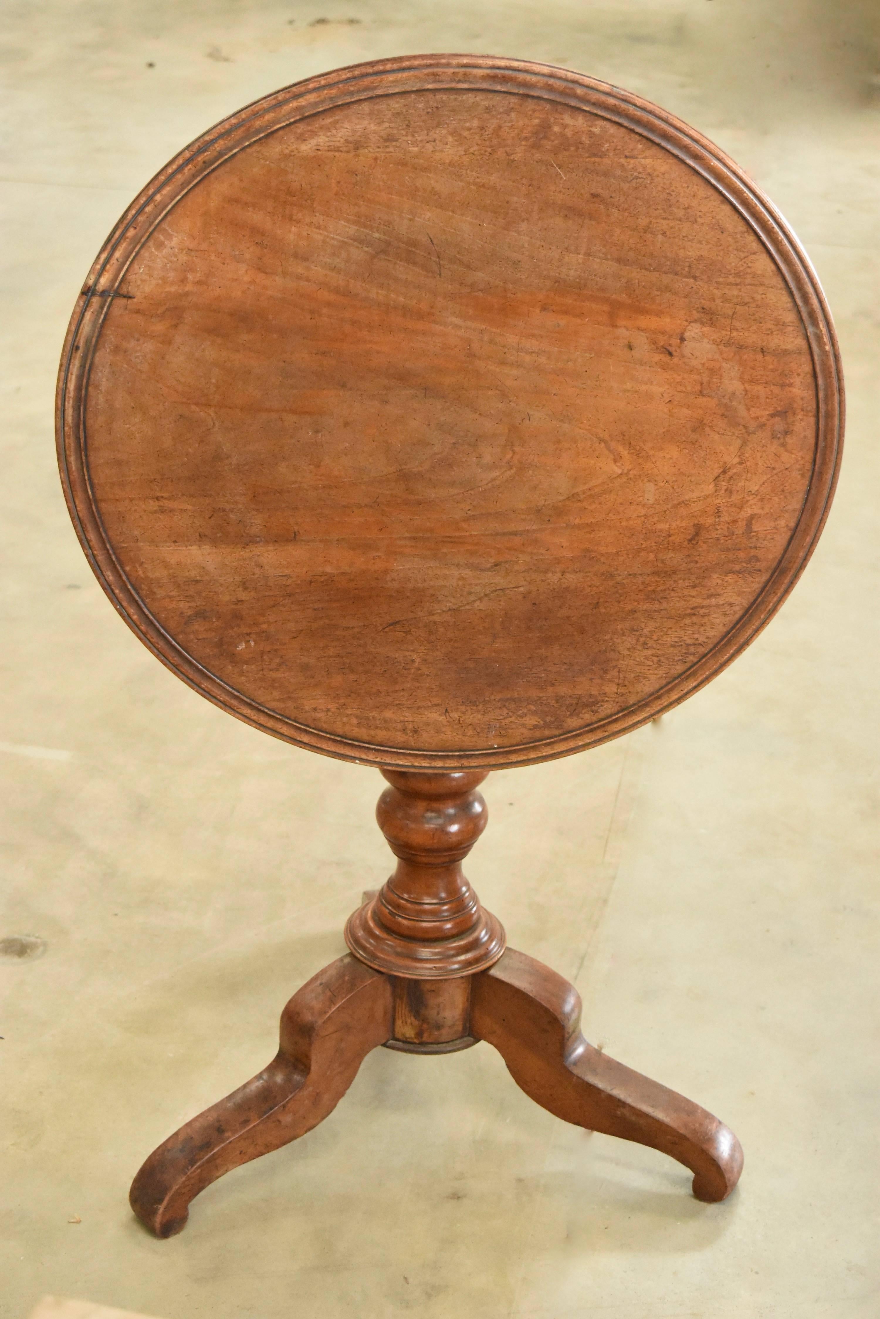 19th Century Walnut Tilt-Top Pedestal Side Table from France 2