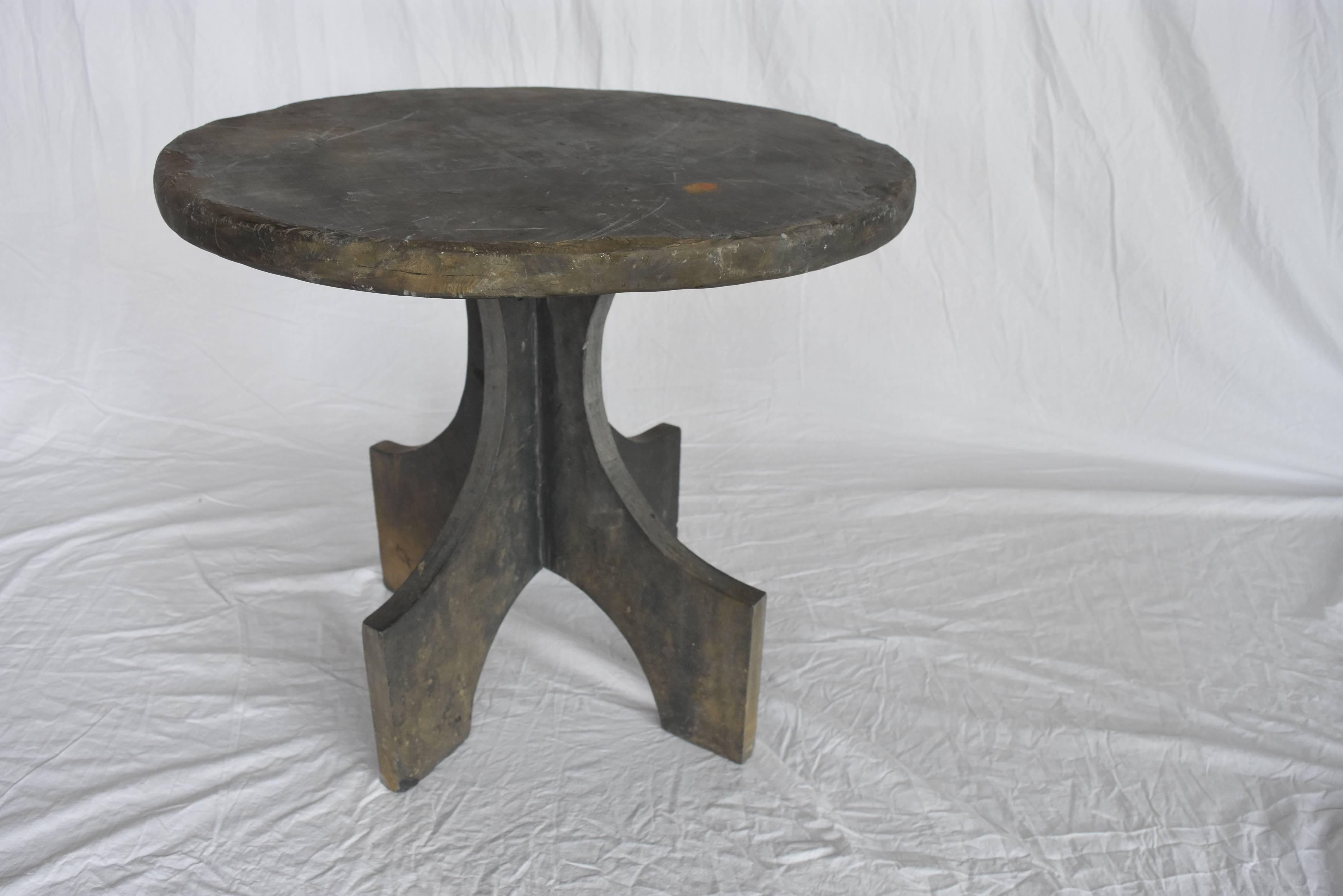 Early 20th Century Portuguese Round Stone Side Table 5