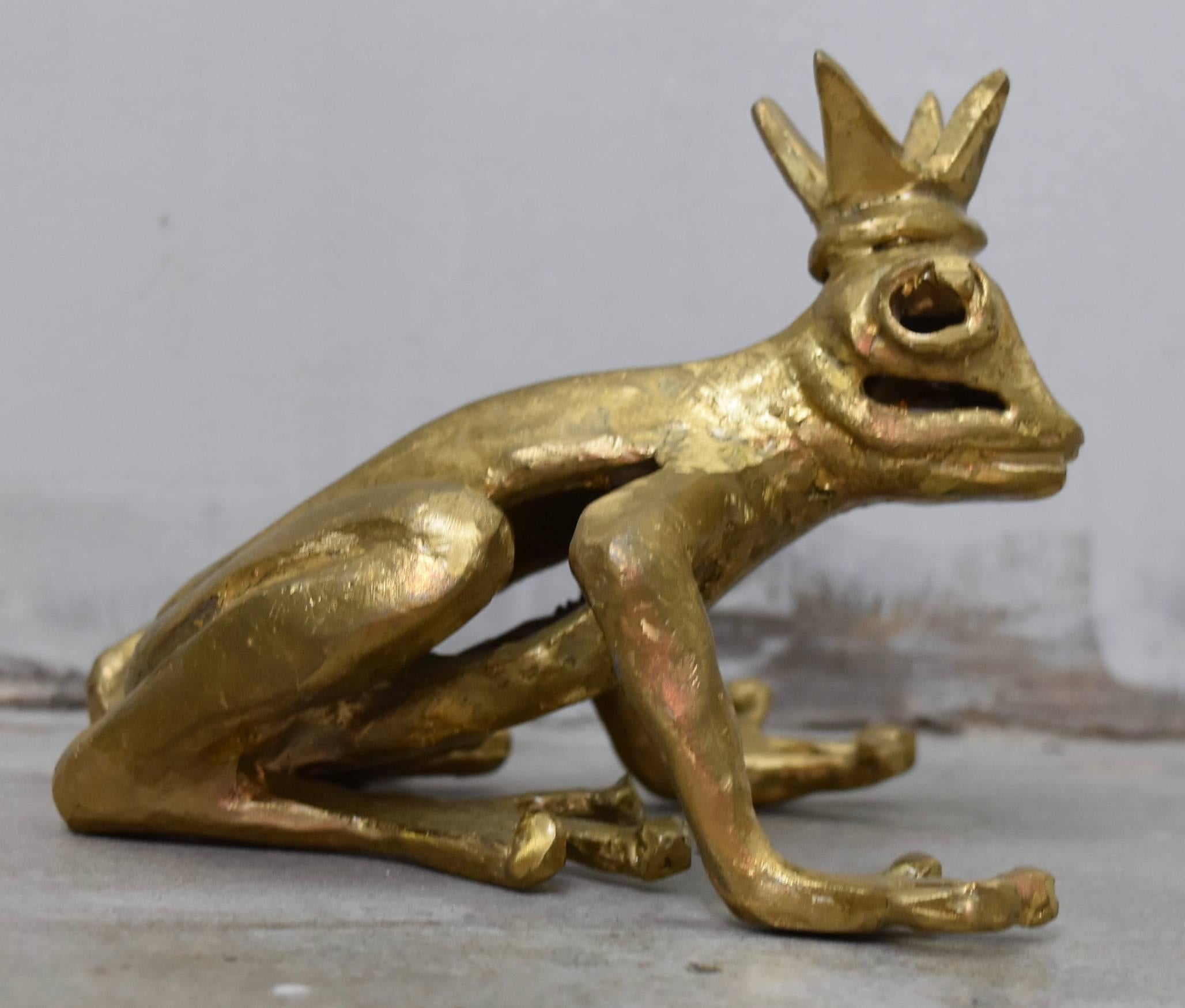 Bronze Crowned Prince Frog by Artist Paula Swinnen In Excellent Condition In Houston, TX