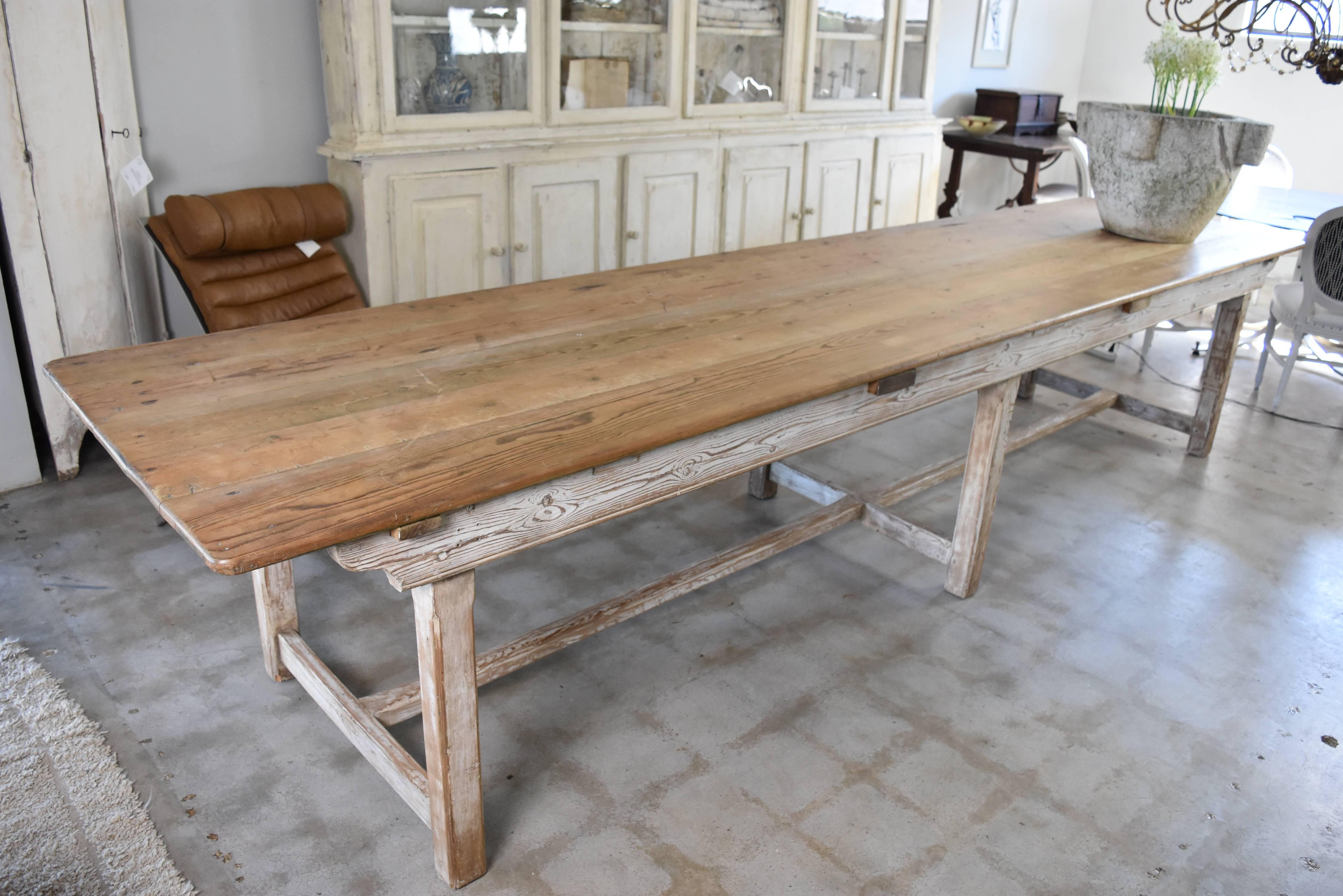 19th Century French Farm Table in Pine with Creamy White Painted Base 2