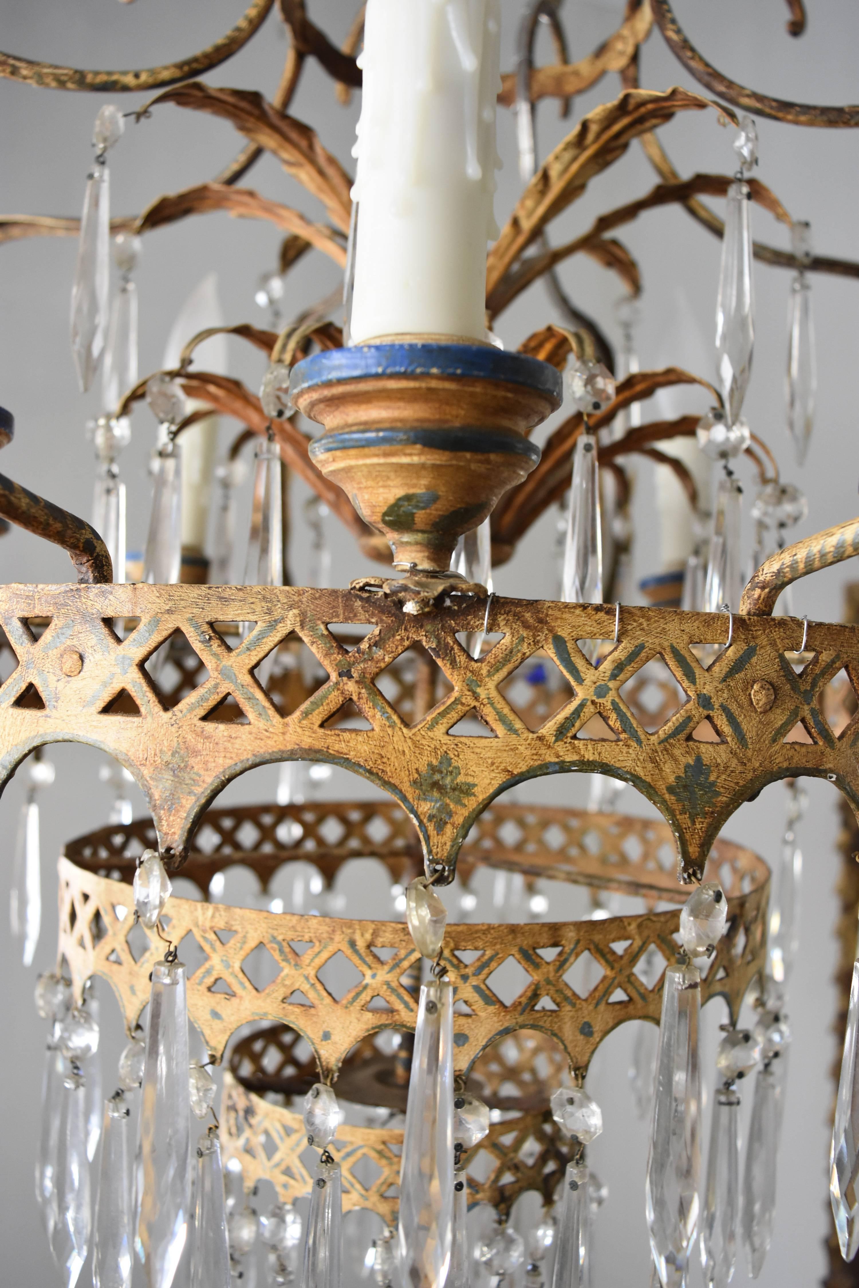 19th Century Italian Corona Tole Chandelier with Eight Arms and Crystals 2