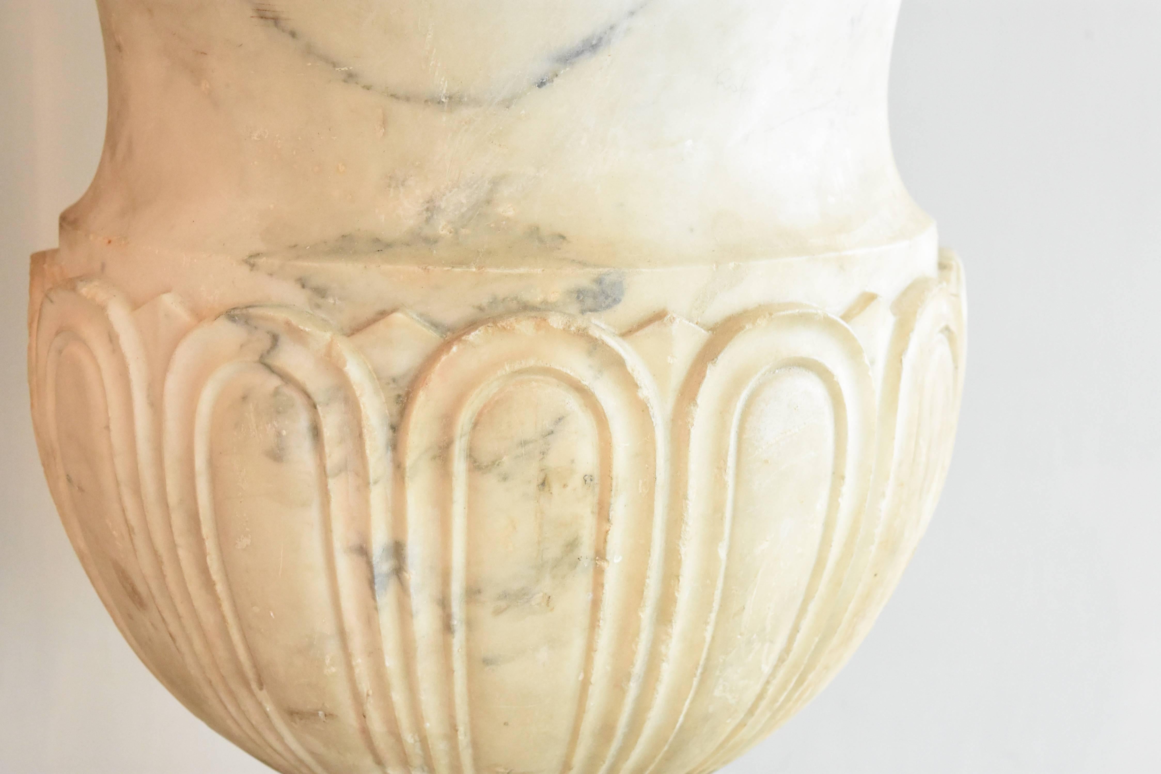 Italian 19th Century Carrara Marble Urns 1