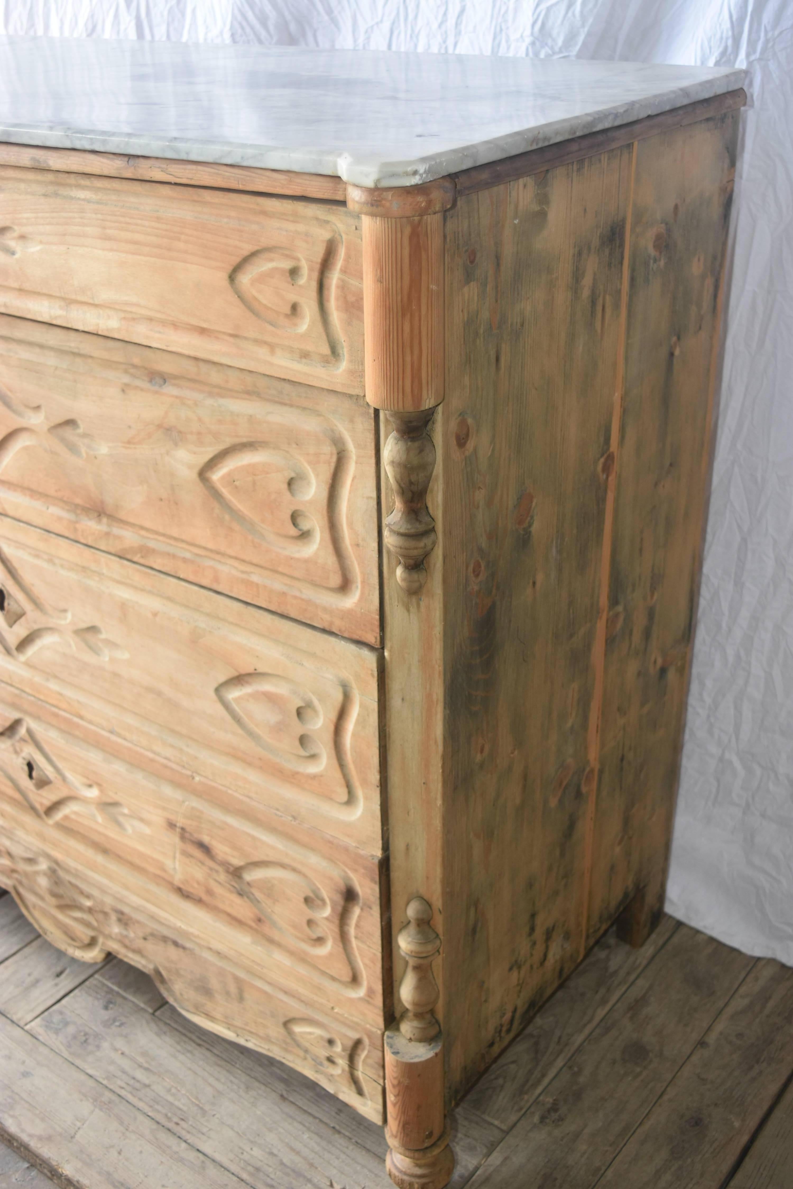 19th Century Spanish Bleached Walnut Four-Drawer Chest with White Marble Top In Fair Condition In Houston, TX