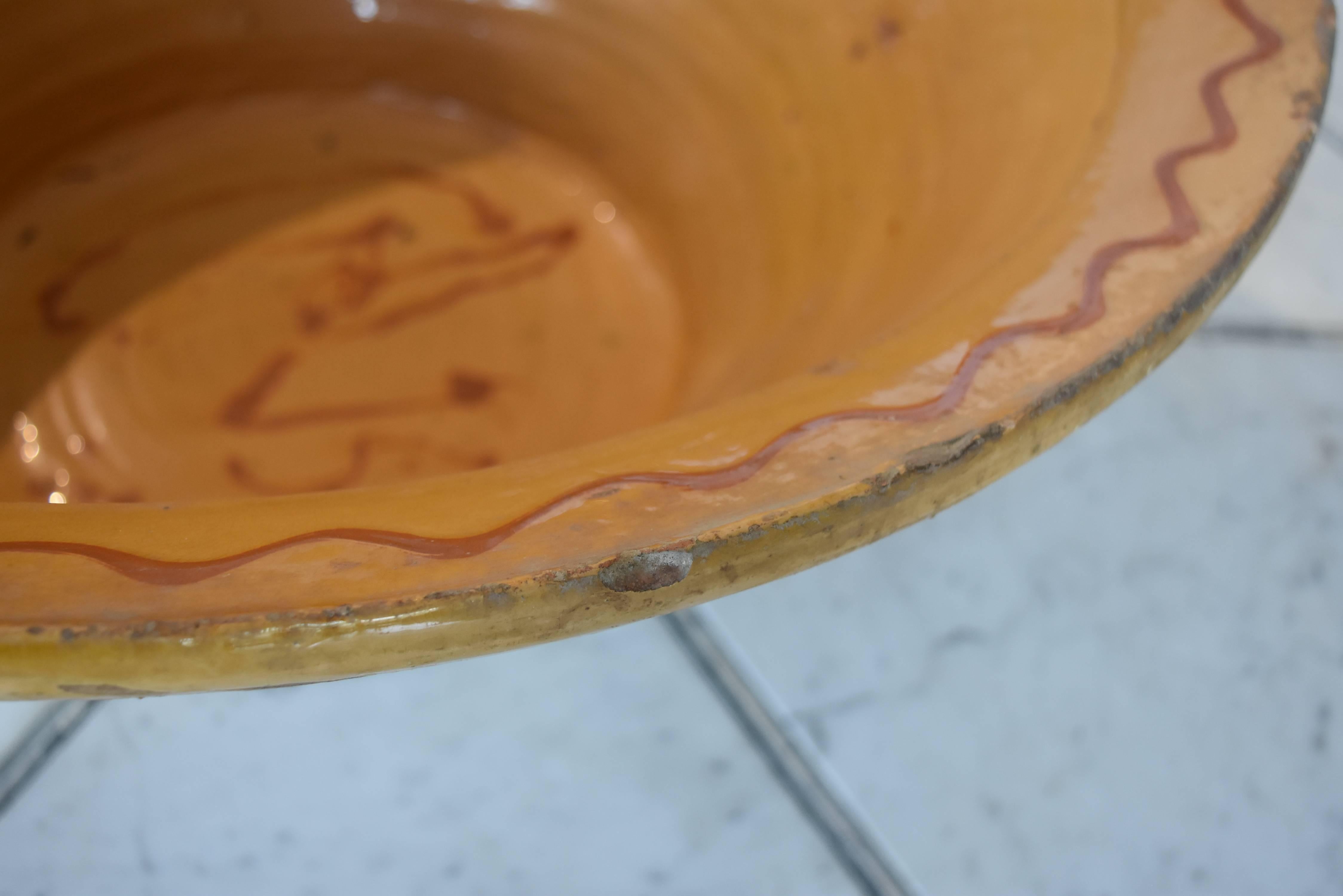 19th Century Spanish Ceramic Bowl with Mustard Yellow and Burnt Orange Design 4